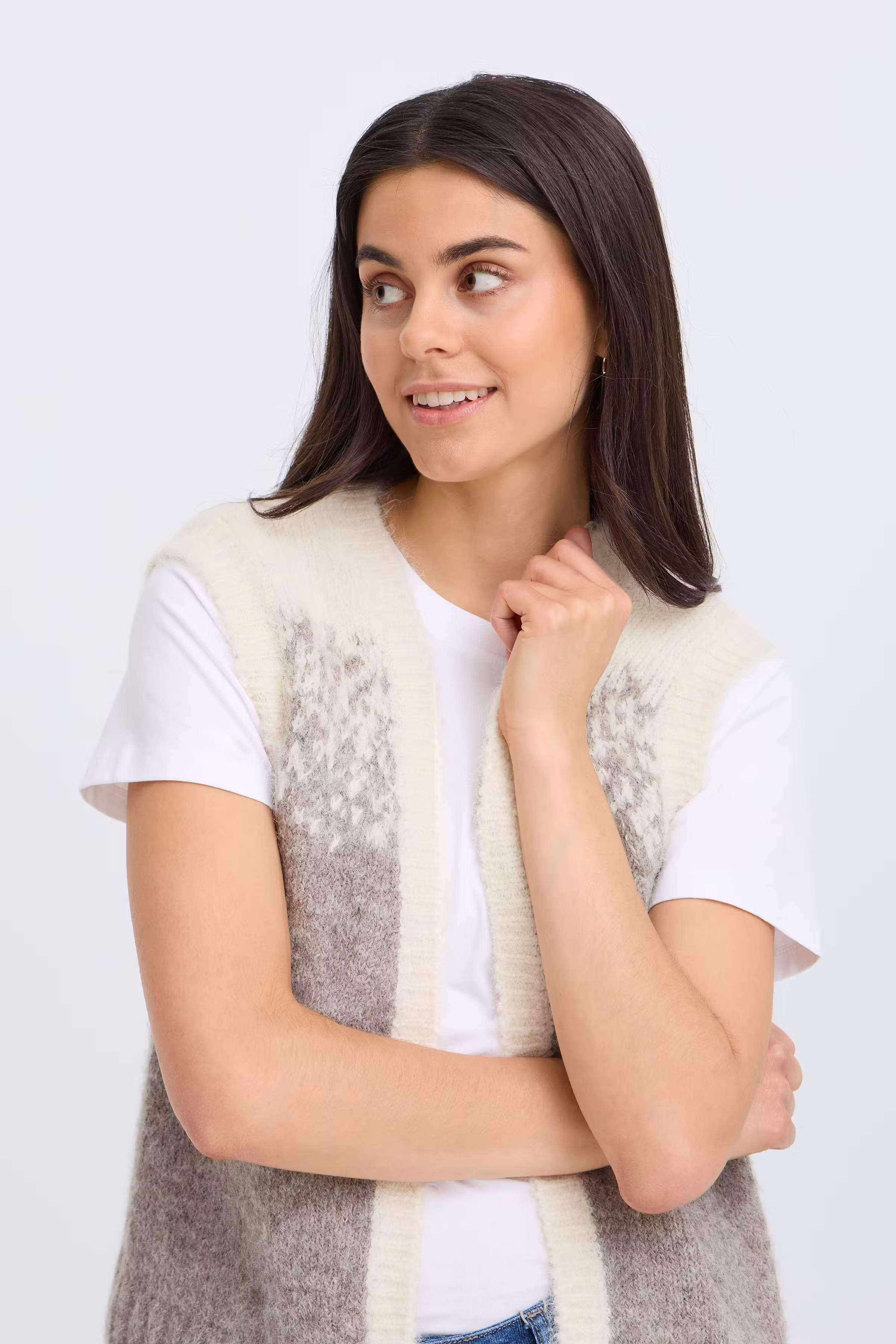 FRTYE Waistcoat LOOKBOOK DETAIL 20618430-900014270