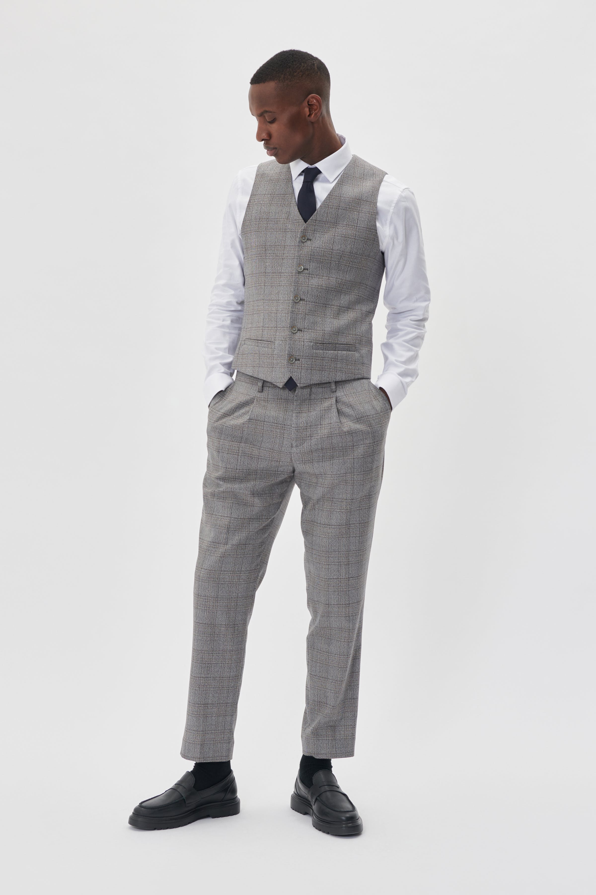 MAbreck Vest LOOKBOOK FRONT 30207568-1705101