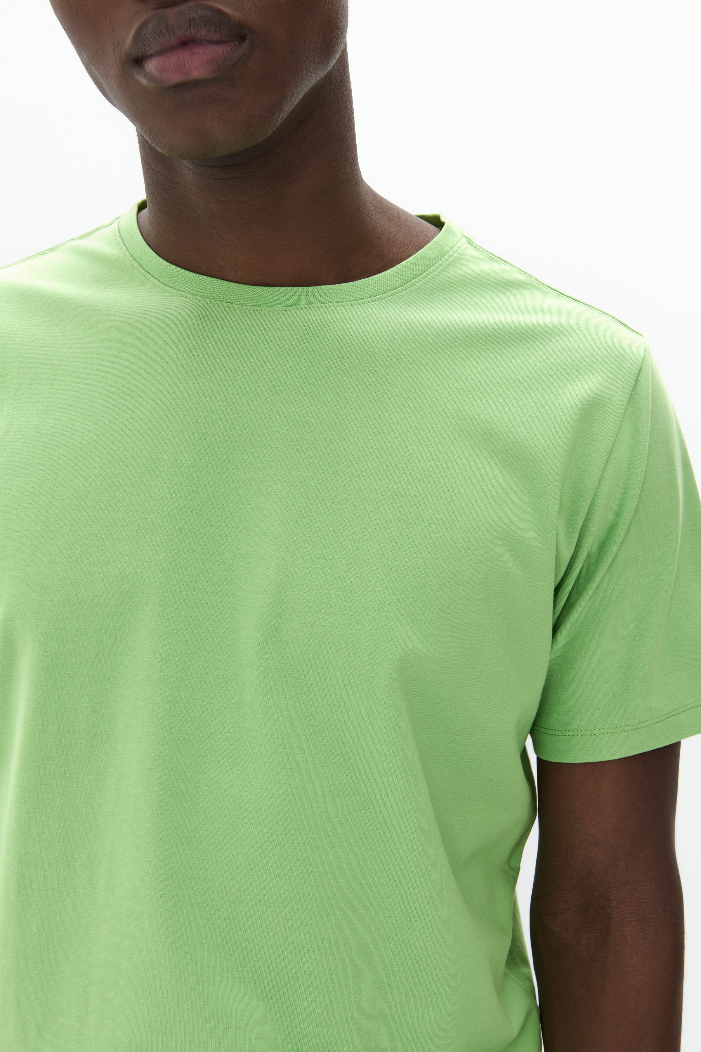 Jermalink T-shirt LOOKBOOK DETAIL 30200604-166324