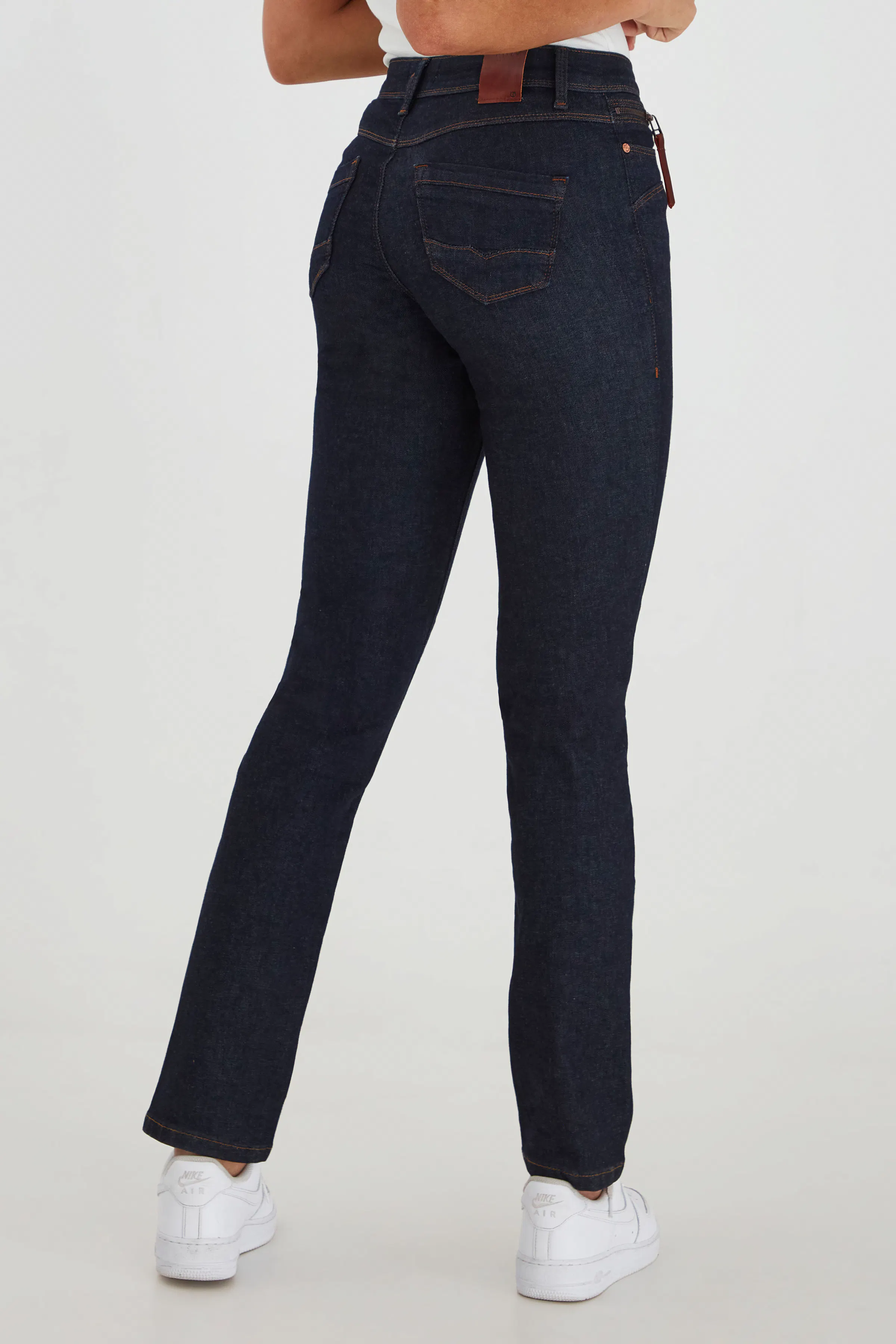 PZKAROLINA HW Jeans Straight Leg LOOKBOOK BACK 50205580-202124