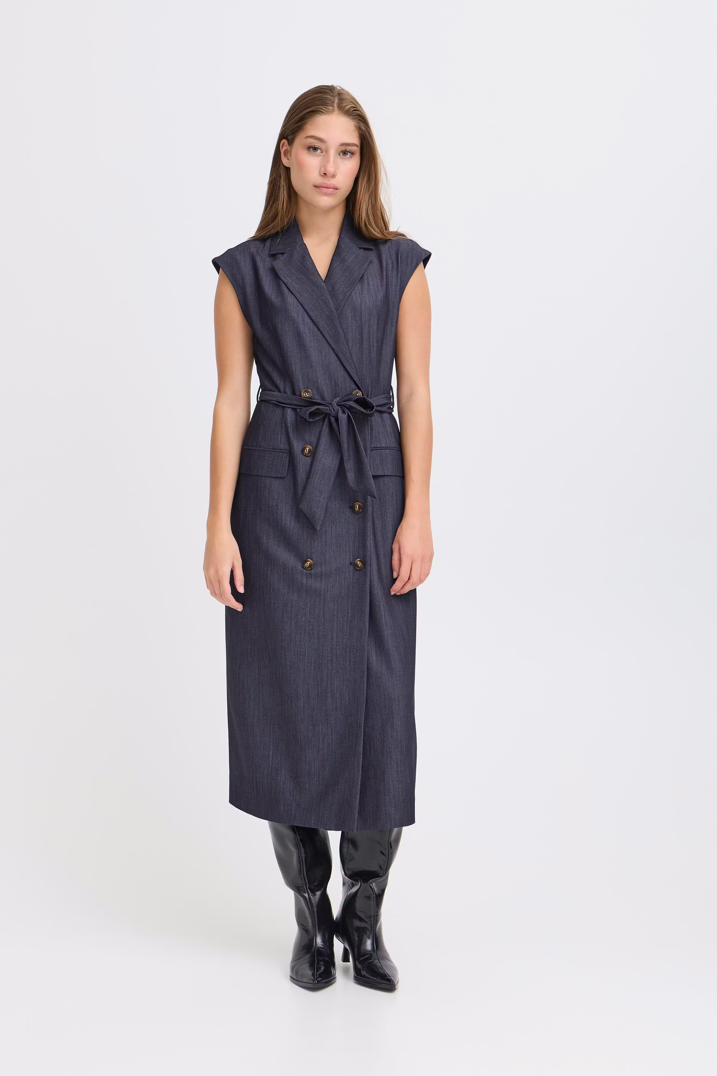 IHJUMI Väst LOOKBOOK FRONT 20124606-200340