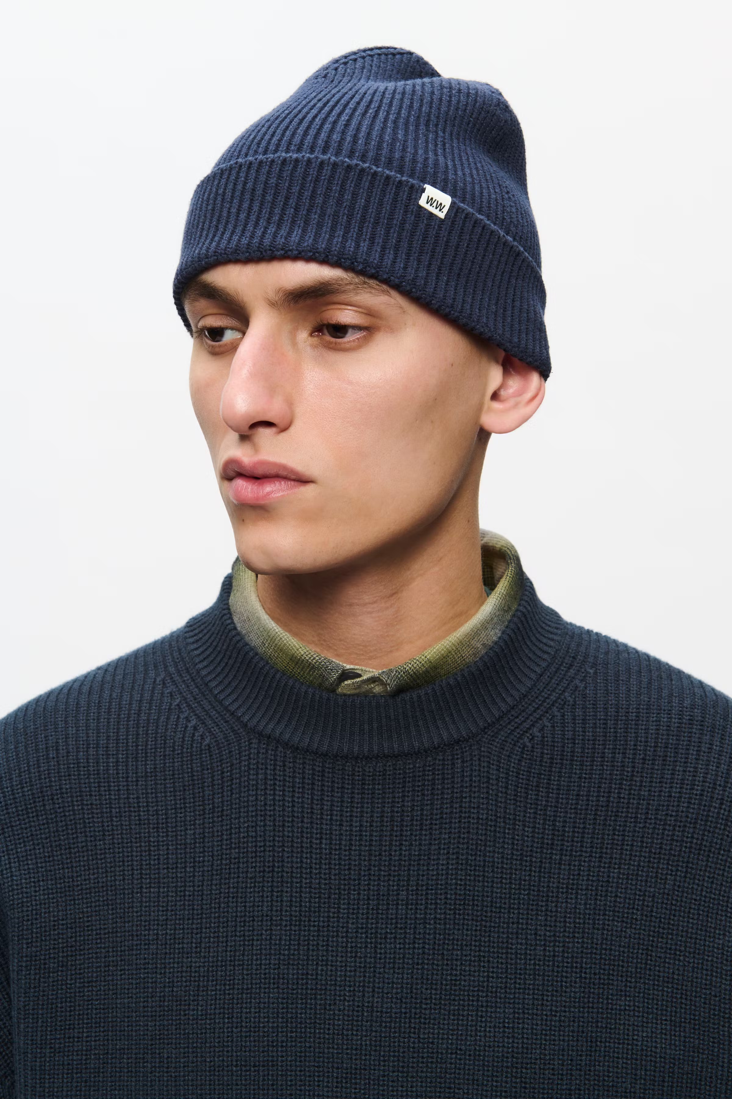 WWEddie beanie LOOKBOOK DETAIL 30251647-194011