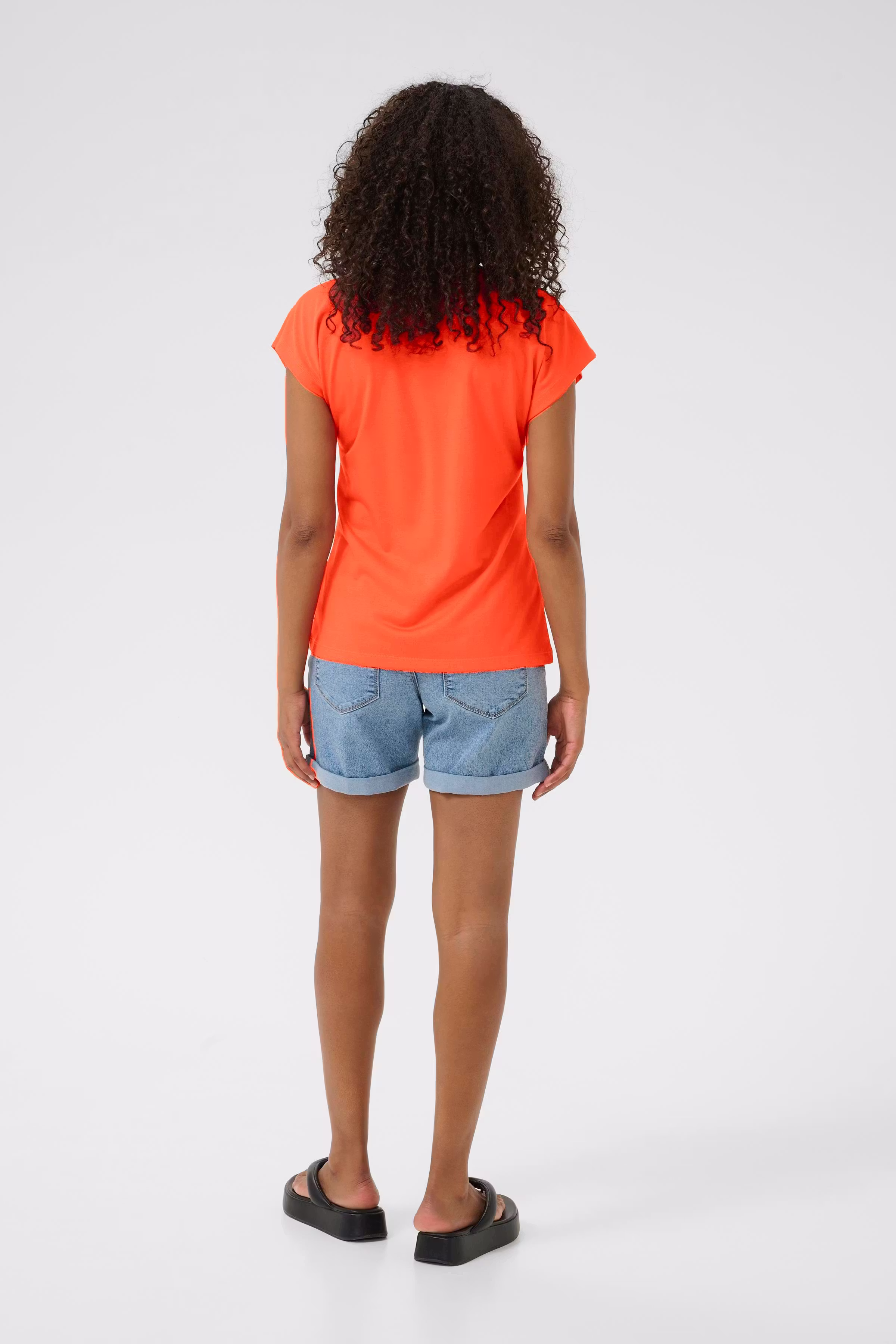 KAlise T-shirt LOOKBOOK BACK 10504040-171558