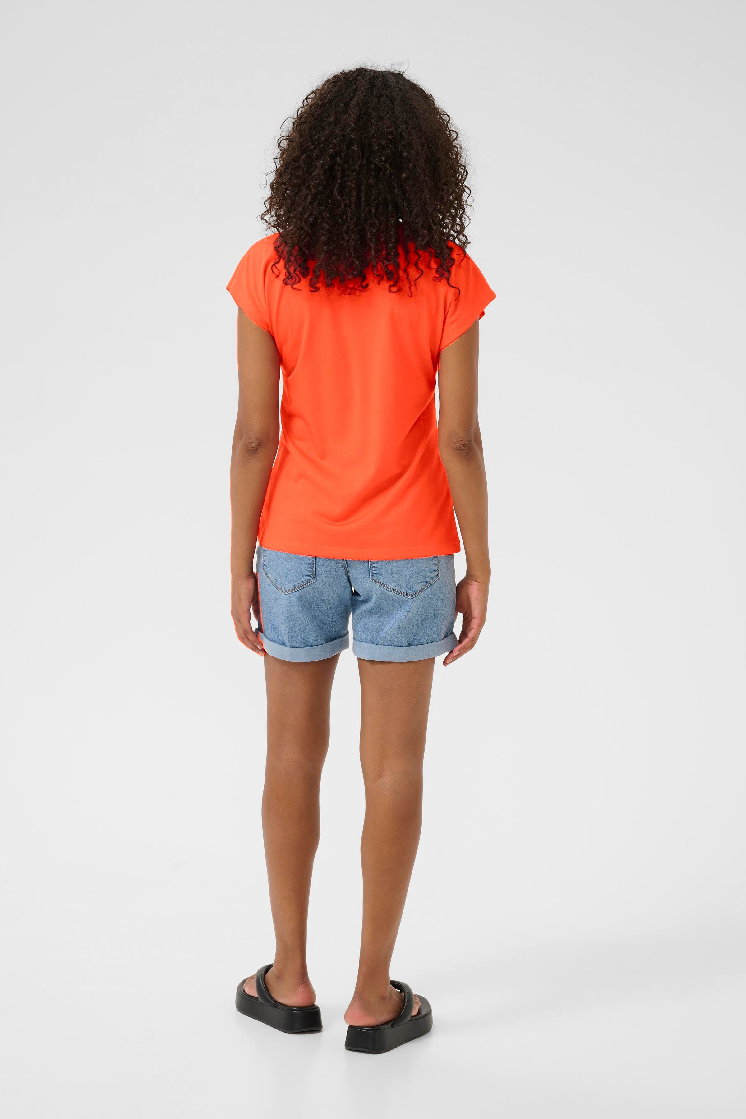 KAlise T-shirt LOOKBOOK BACK 10504040-171558