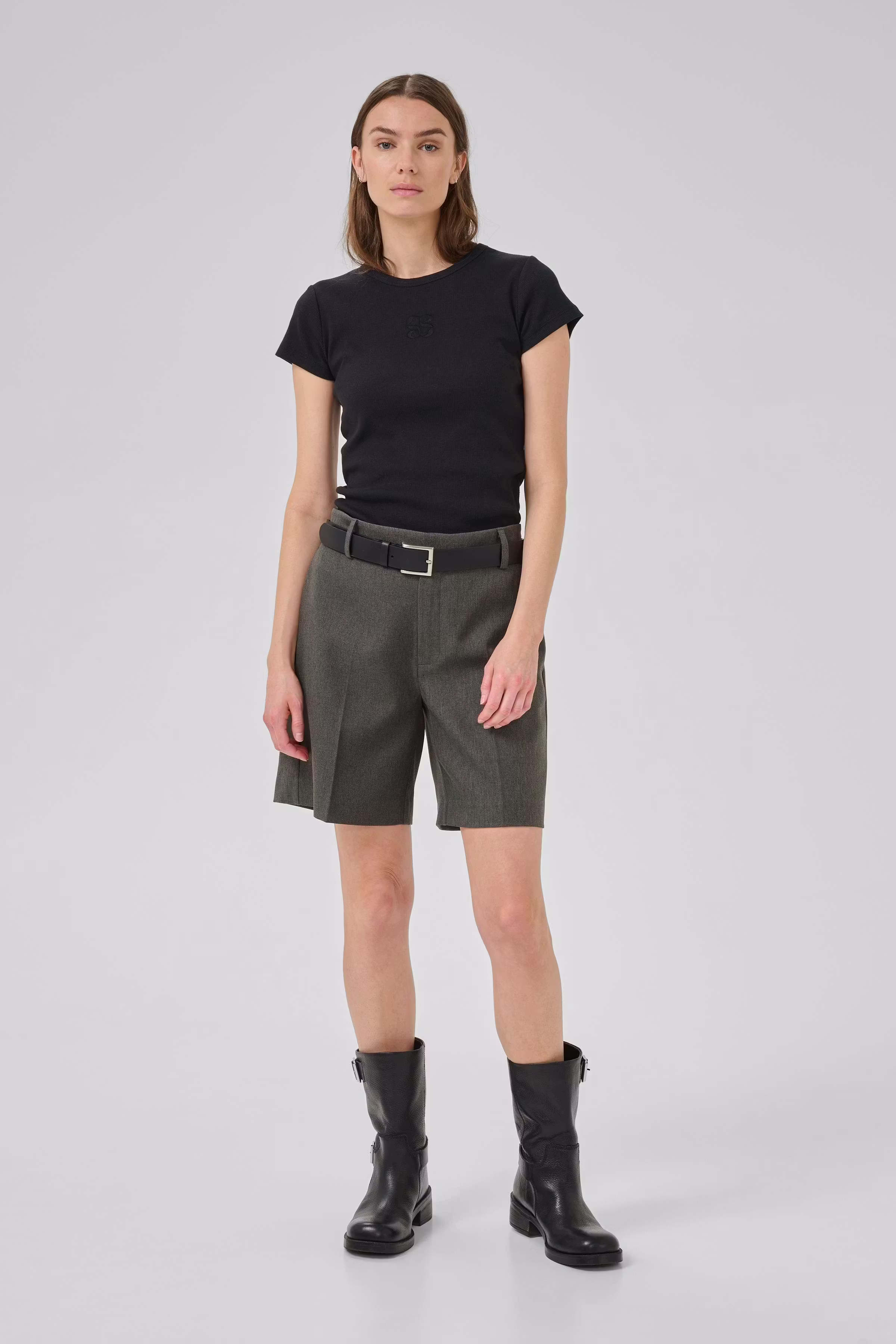 SpaceMW Shorts LOOKBOOK FRONT 10705278-193906