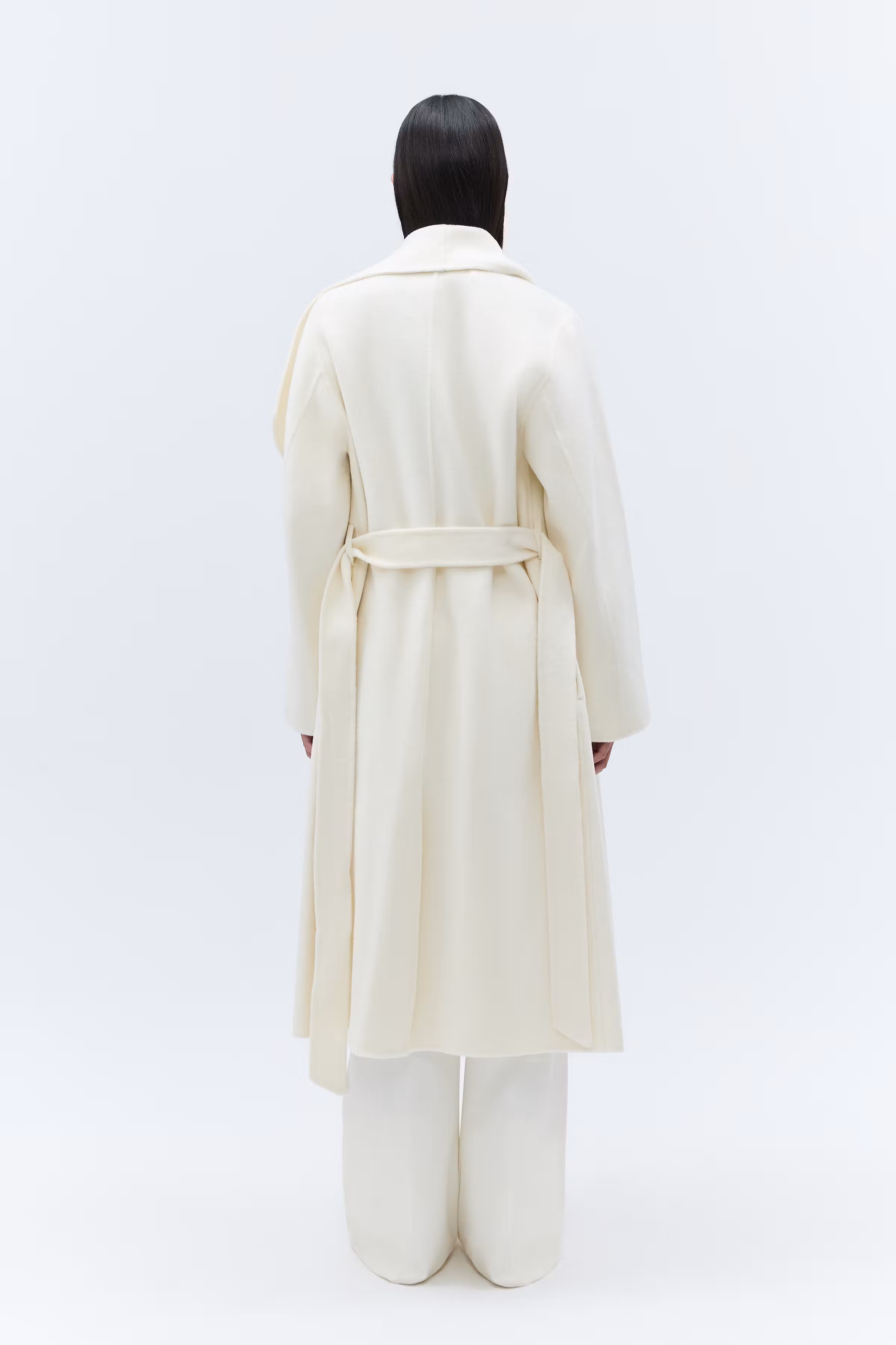 IOCarrieRoseCoatWhite Coat LOOKBOOK BACK 30600813-WH015
