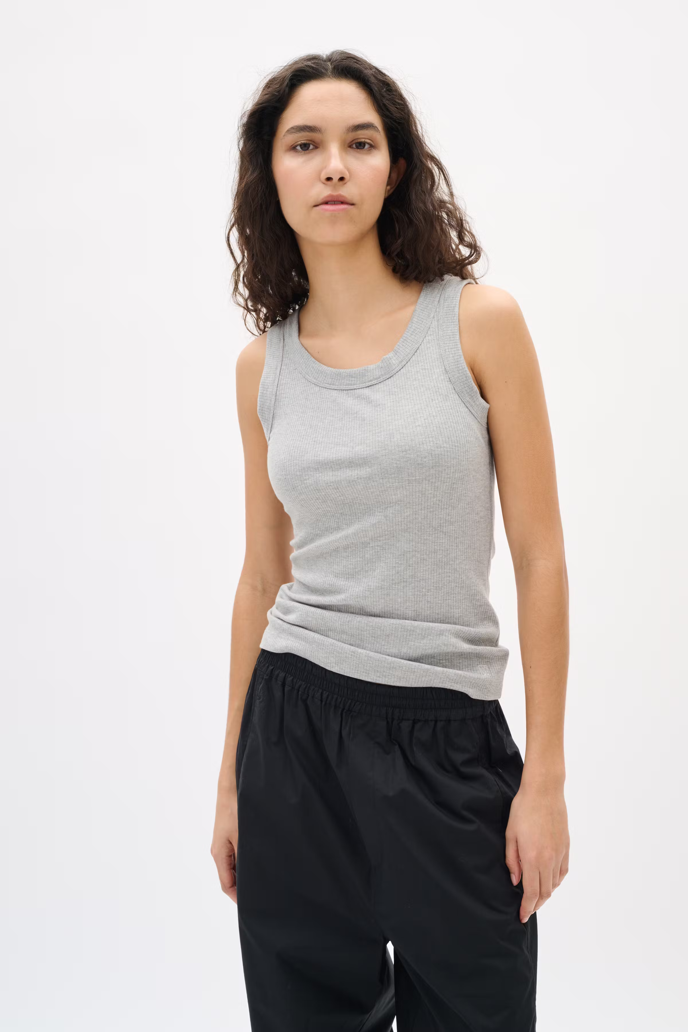 KennaIW Poplin Trousers LOOKBOOK FRONT 30110533-194008