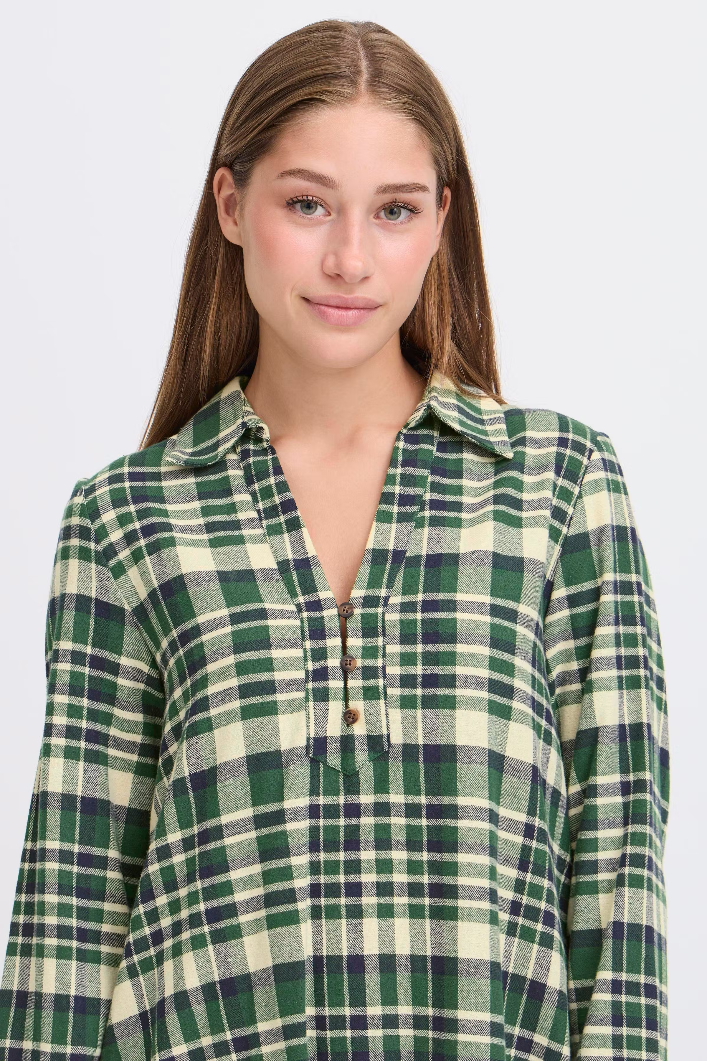 IHTAMANNA Kleid LOOKBOOK DETAIL 20124455-900001110