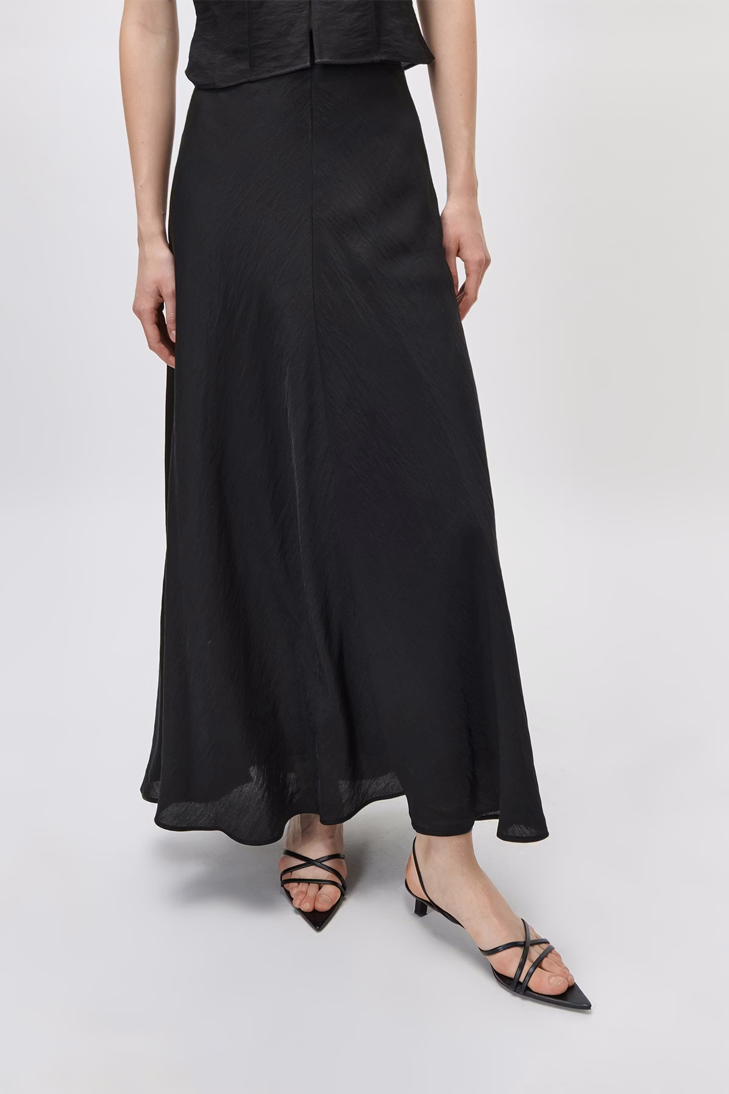 SOFIA Rok LOOKBOOK FRONT 30600651-BK999