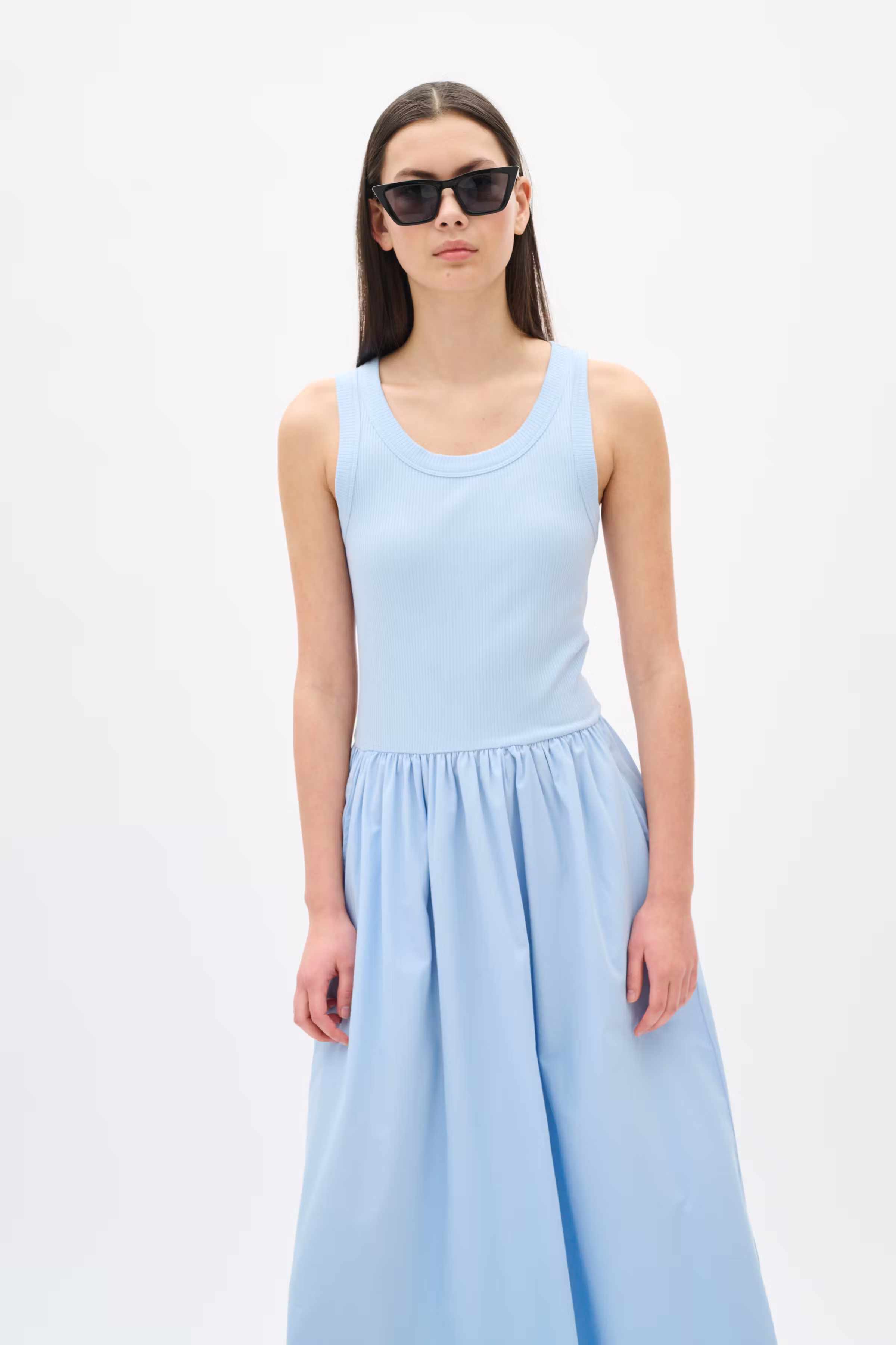 DagnamaIW Kjole LOOKBOOK FRONT 30107301-154031