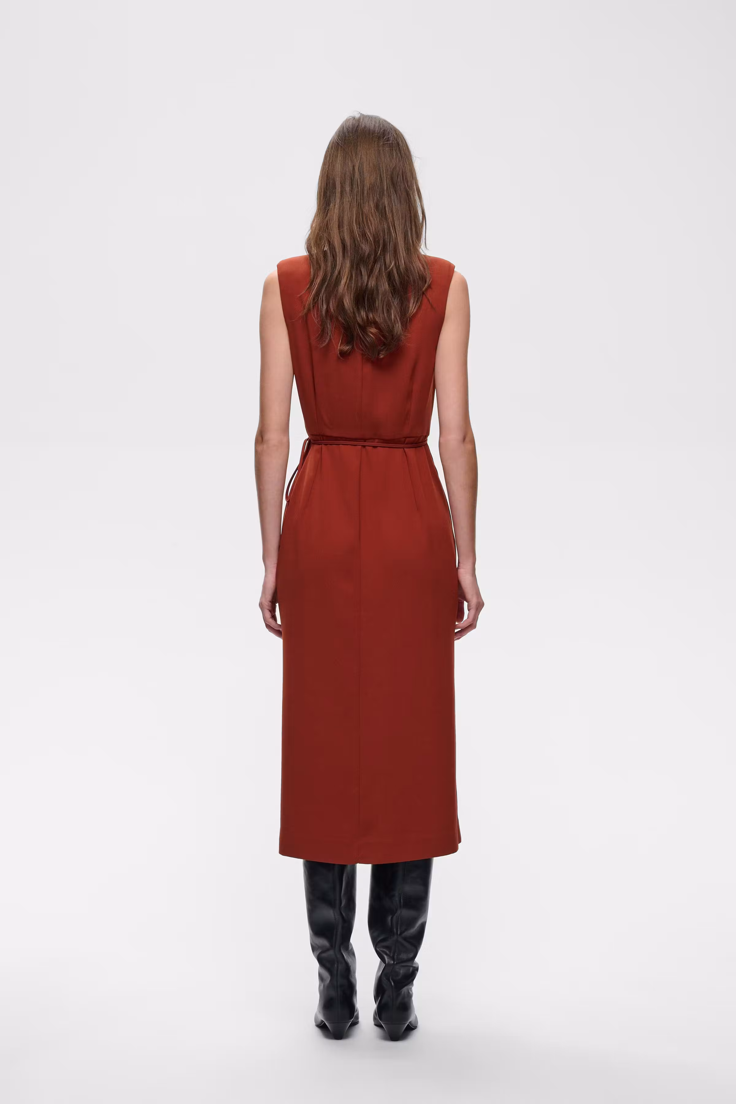 CHRISSIEIW Kjole LOOKBOOK BACK 30112896-181541