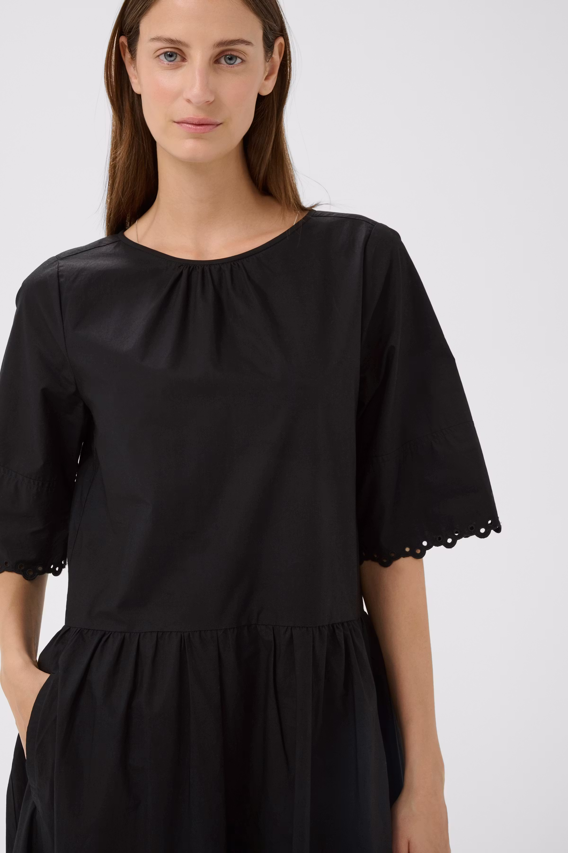 LIAIW Poplin Kleid LOOKBOOK DETAIL 30112359-194008