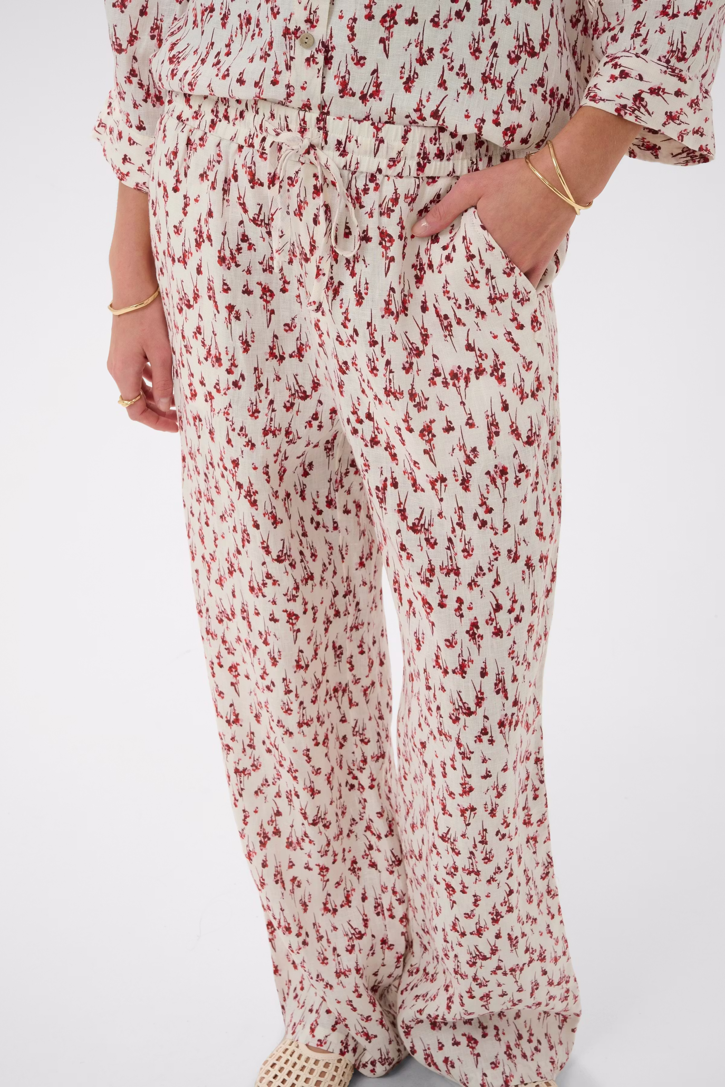 CRBellis Trousers LOOKBOOK DETAIL 10615410-109045
