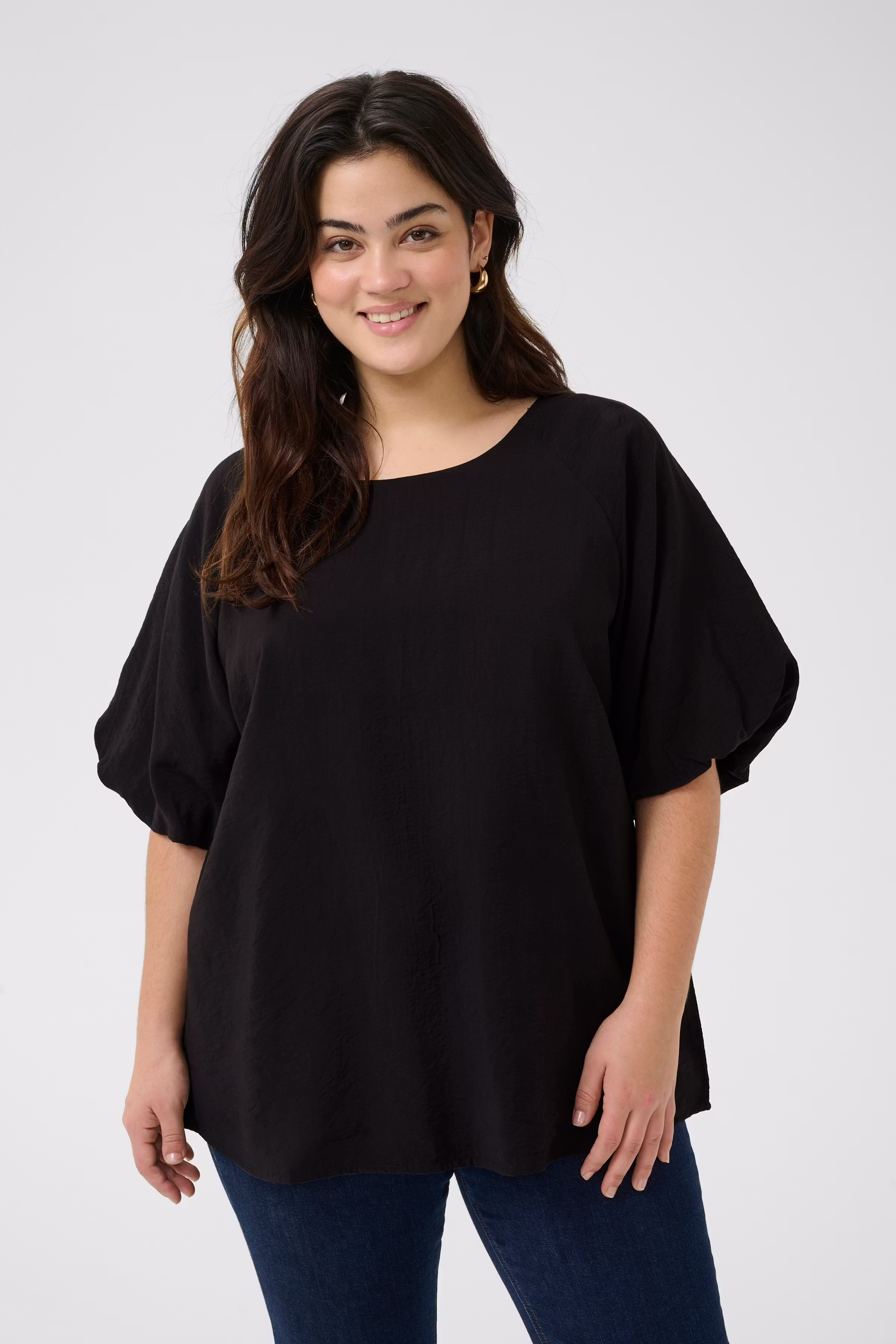 KCgabbi Blouse LOOKBOOK FRONT 10583080-100121