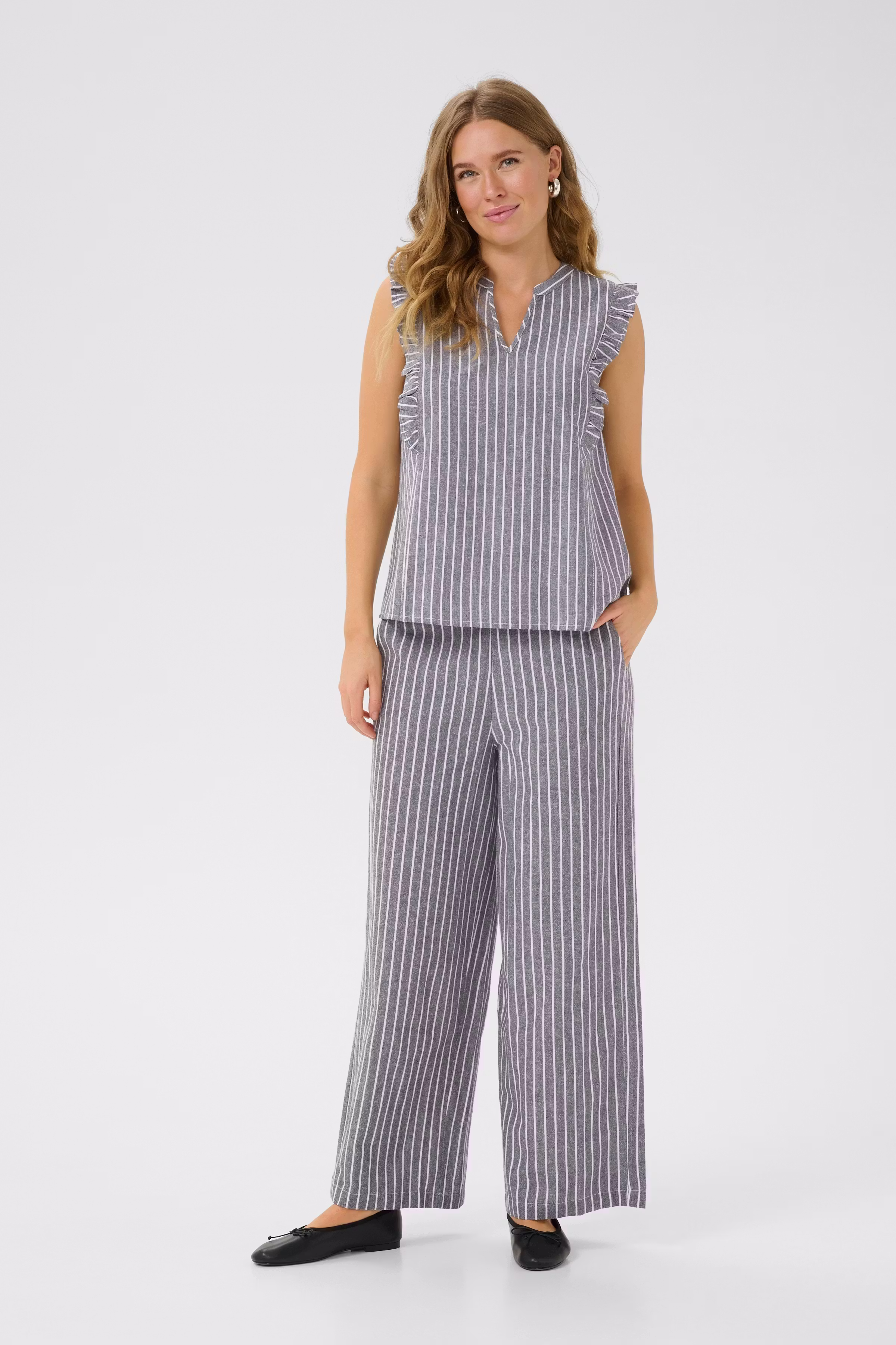 BPmalena Hose LOOKBOOK FRONT 10590902-107818B