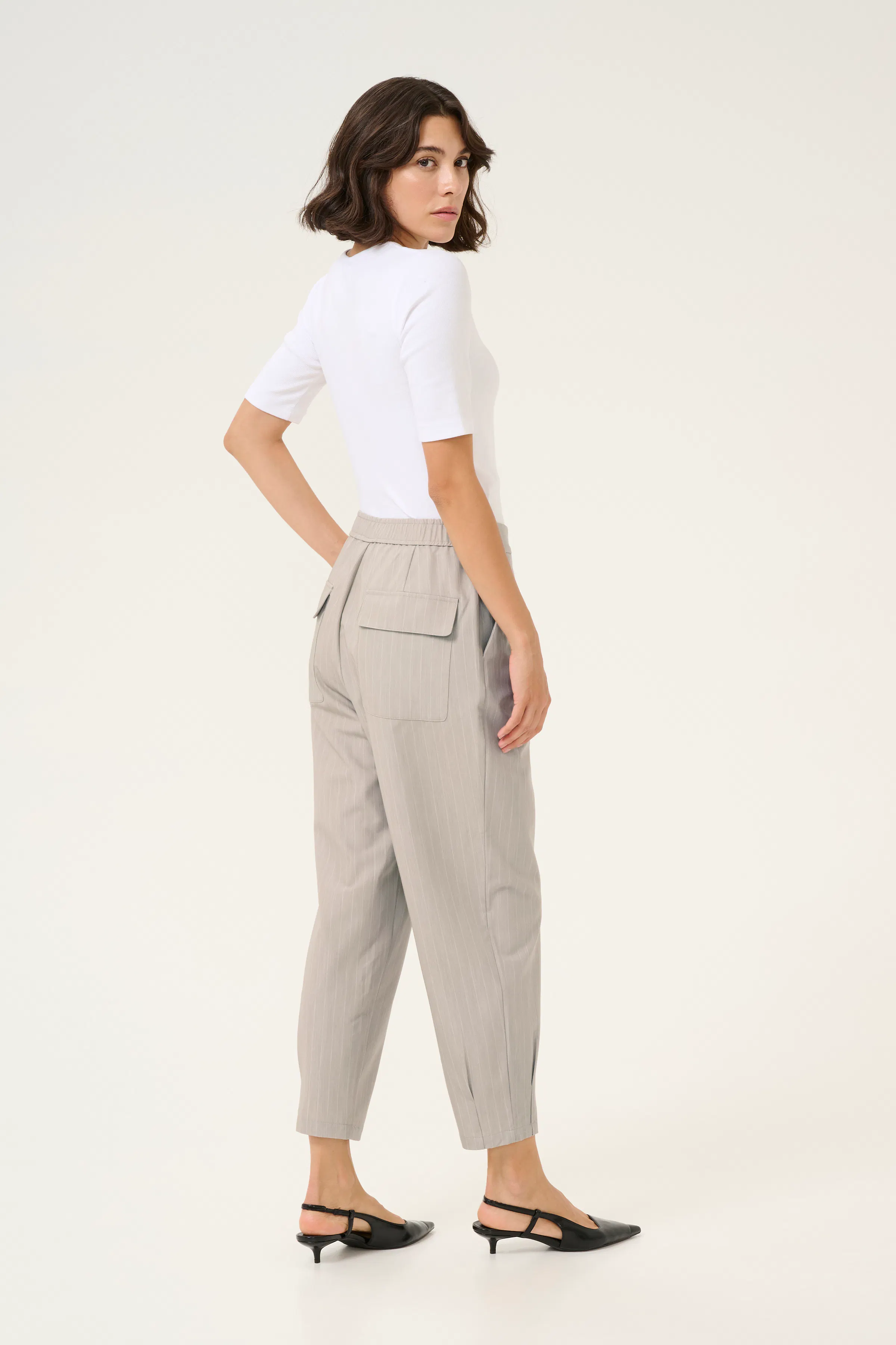 KAesther Bukser LOOKBOOK BACK 10509579-107069