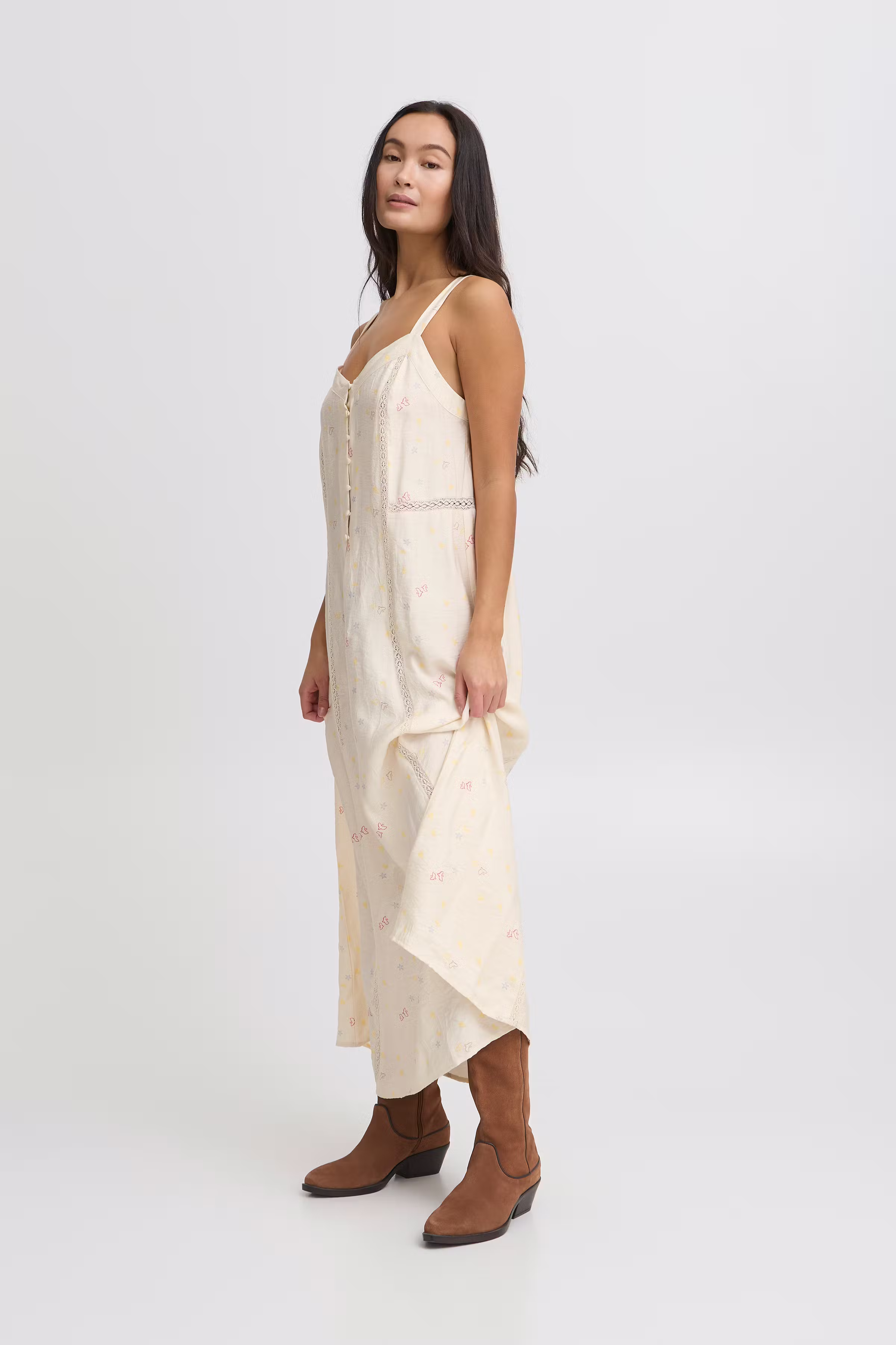 IRZONNA Kleid LOOKBOOK FRONT 20123010-130905