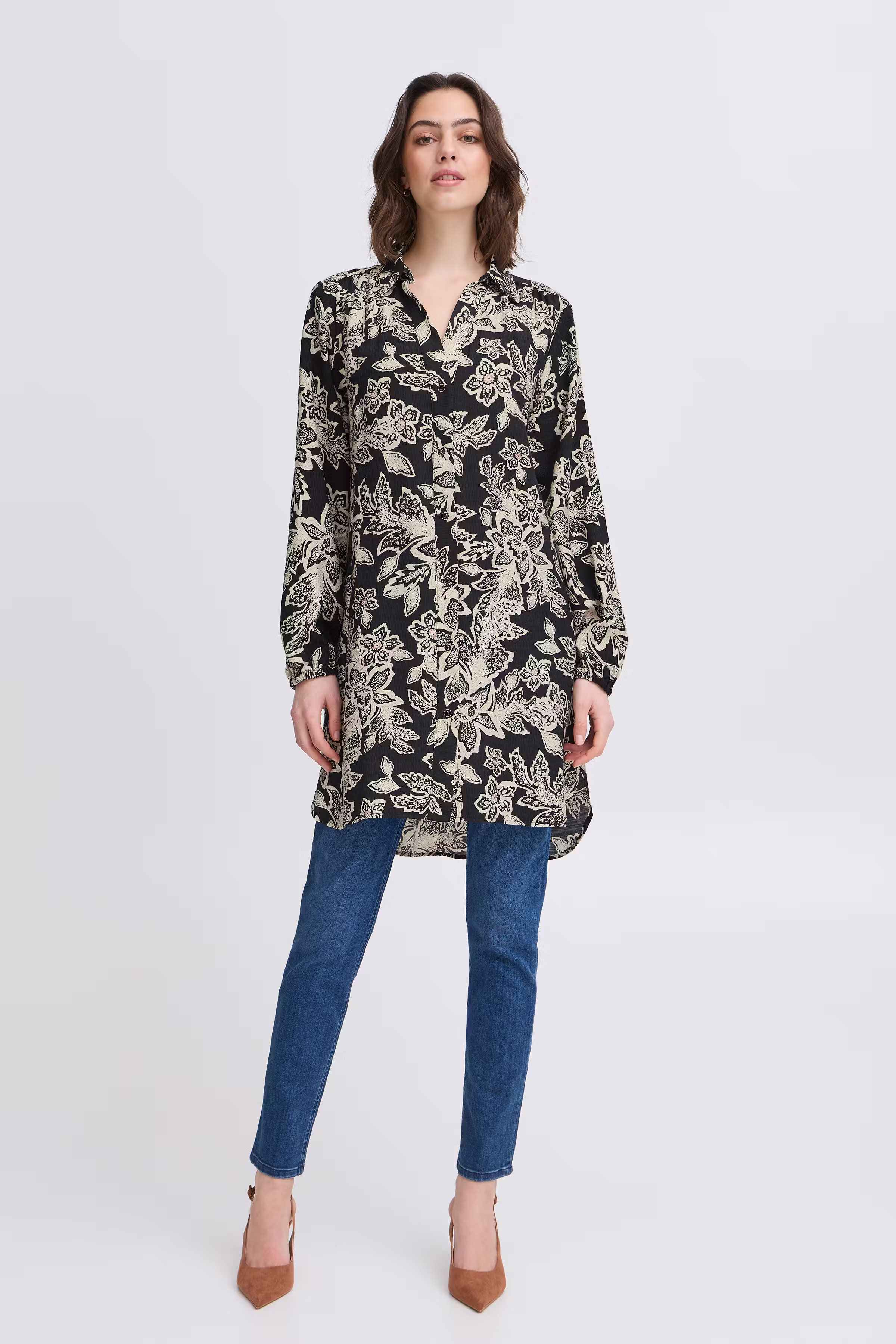 FRARIANA Long sleeved shirt LOOKBOOK FRONT 20615184-203957