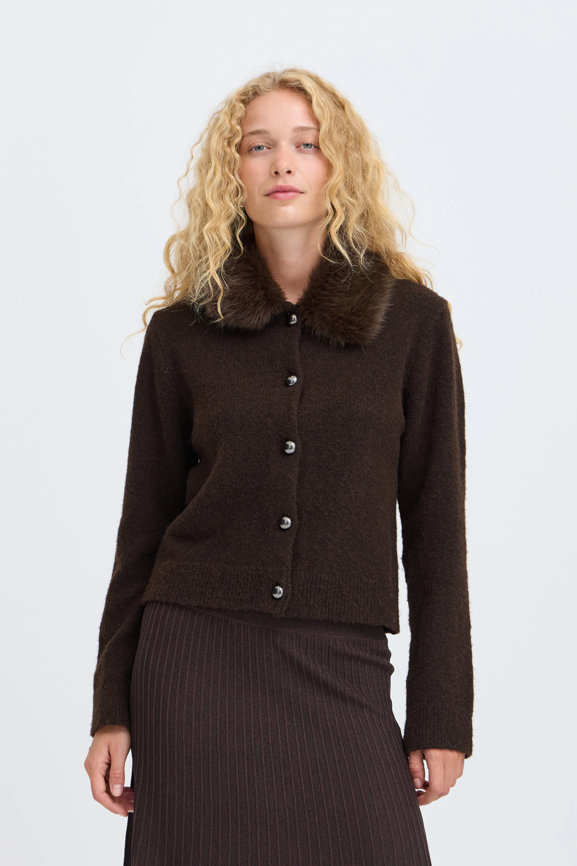 BYOTINA Pullover LOOKBOOK FRONT 20819766-191016