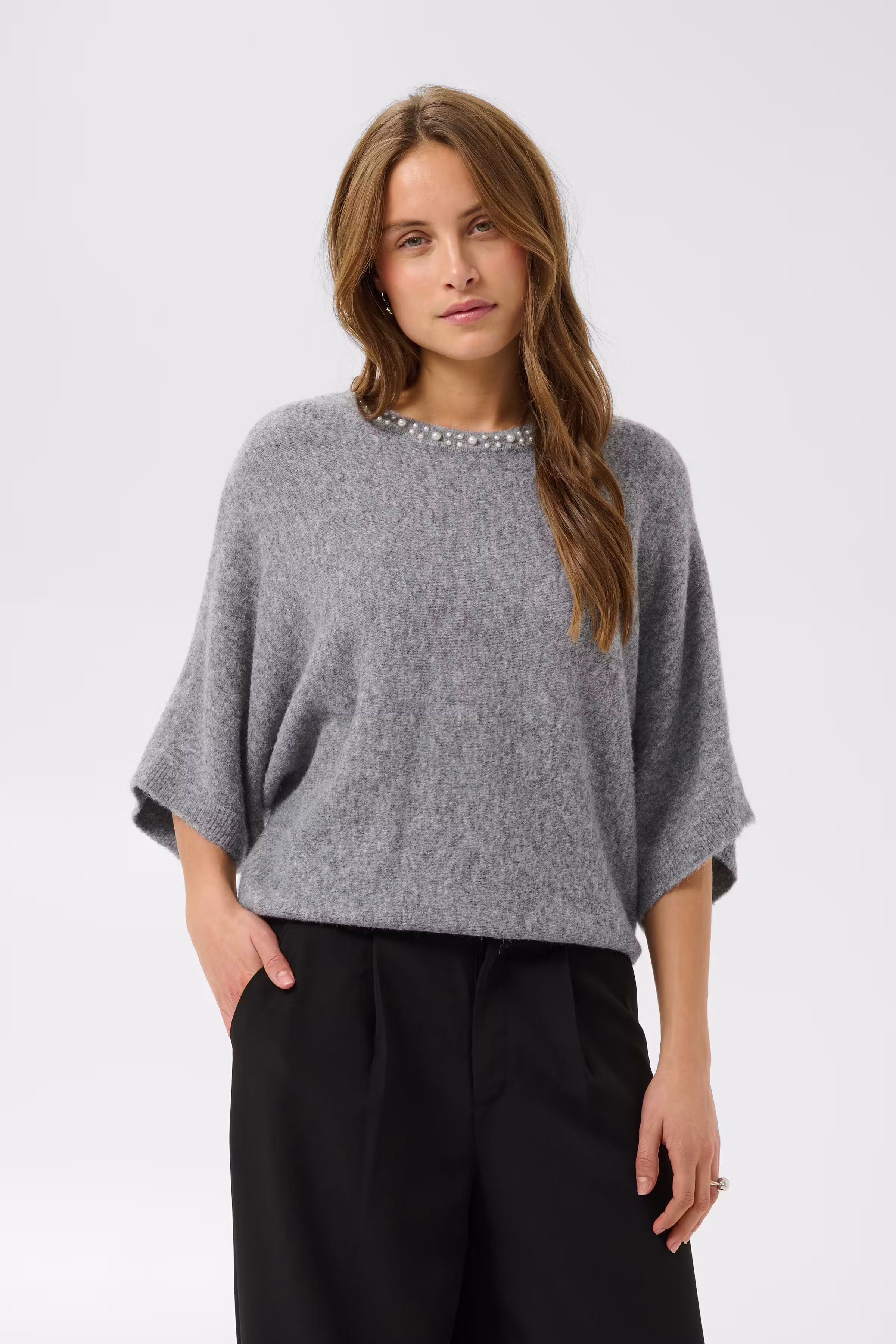 KAbetty Pullover LOOKBOOK FRONT 10512430-100123