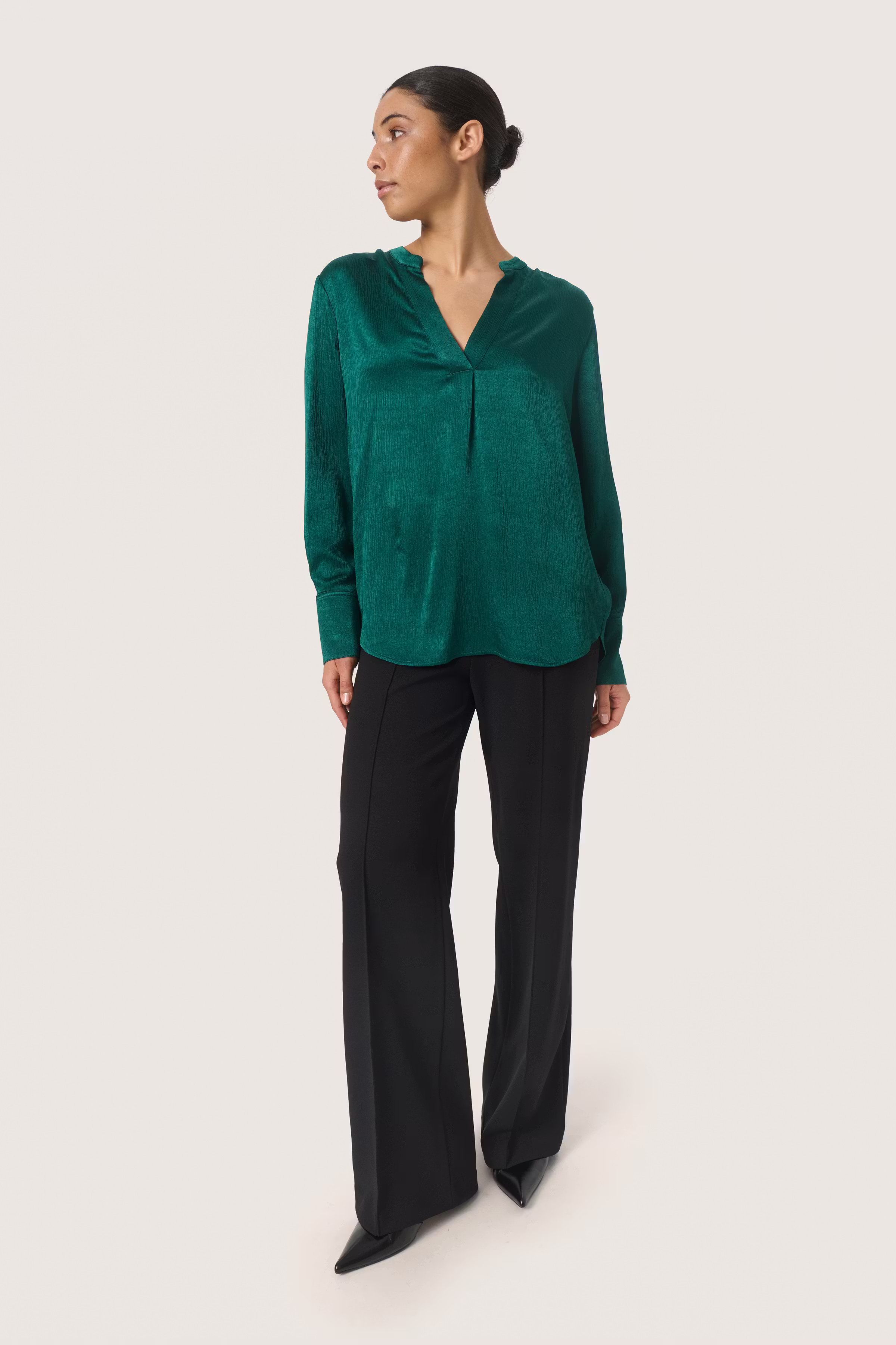 SLEvaline Bluse LOOKBOOK FRONT 30407653-195232