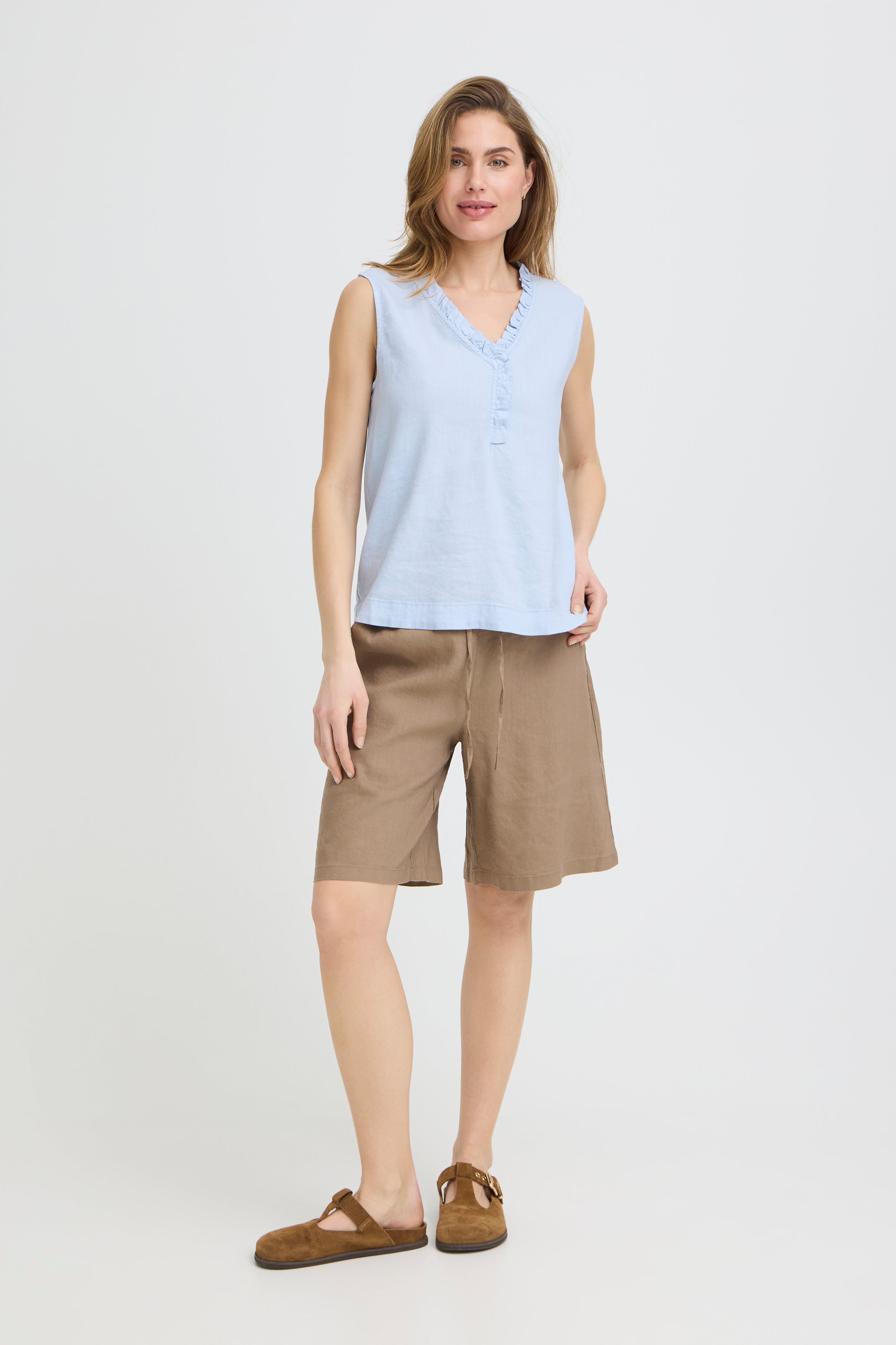 PZLUCA Shorts LOOKBOOK FRONT 50210437-181112