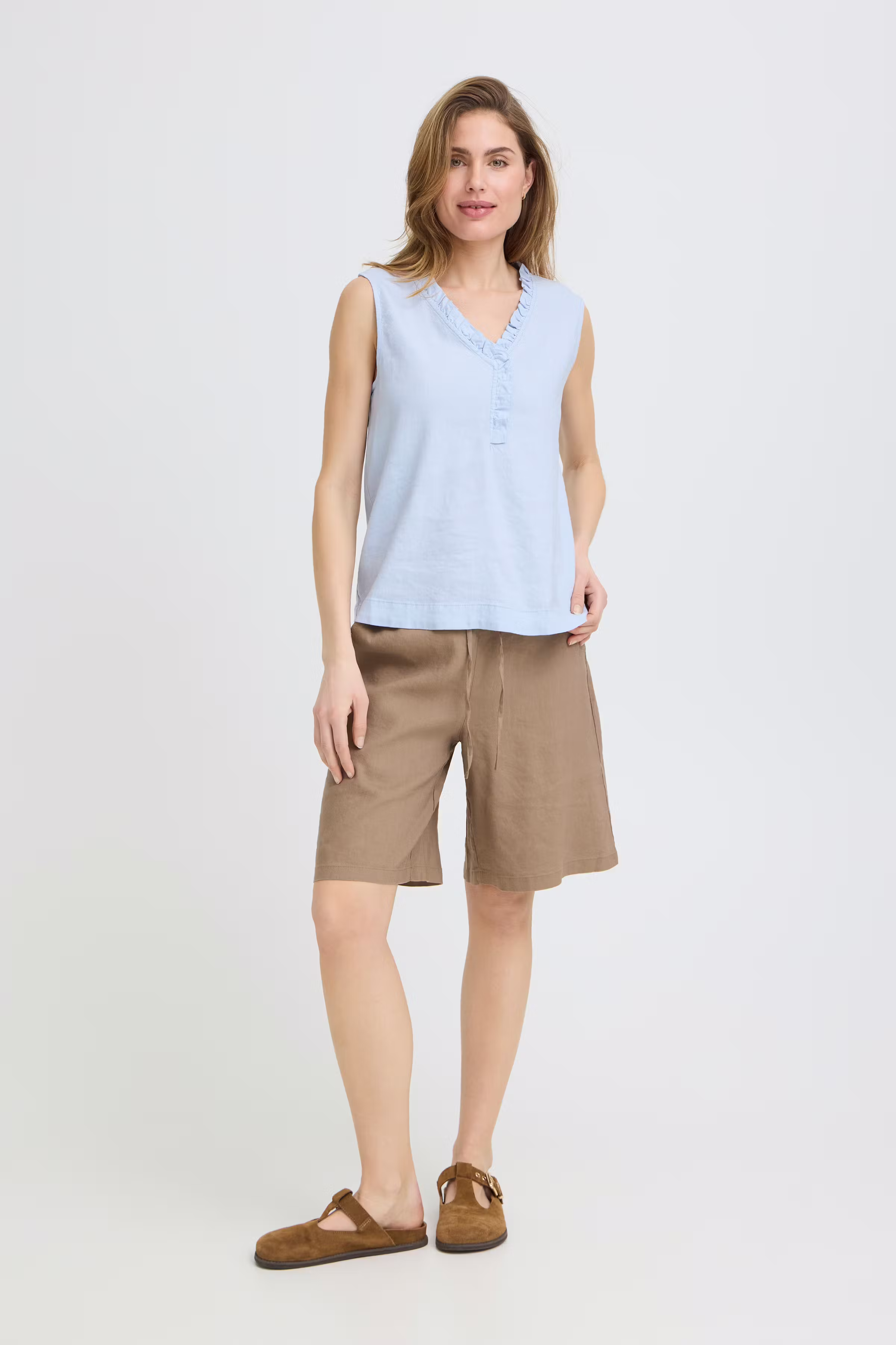 PZLUCA Shorts LOOKBOOK FRONT 50210437-181112