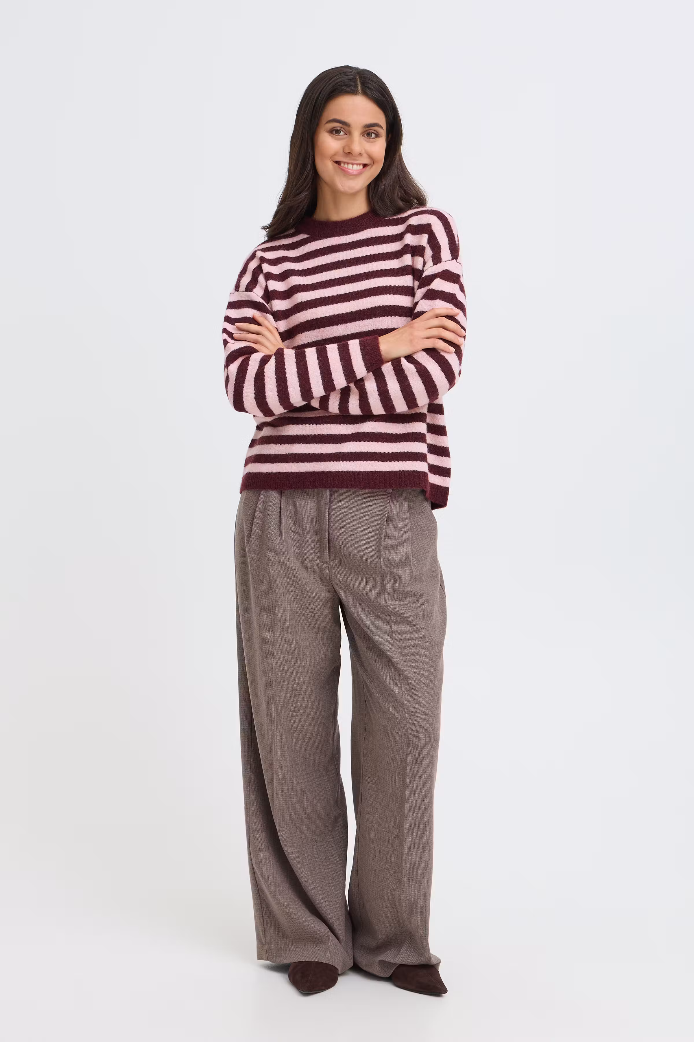 FRIDAA Pullover LOOKBOOK FRONT 20618351-900012737