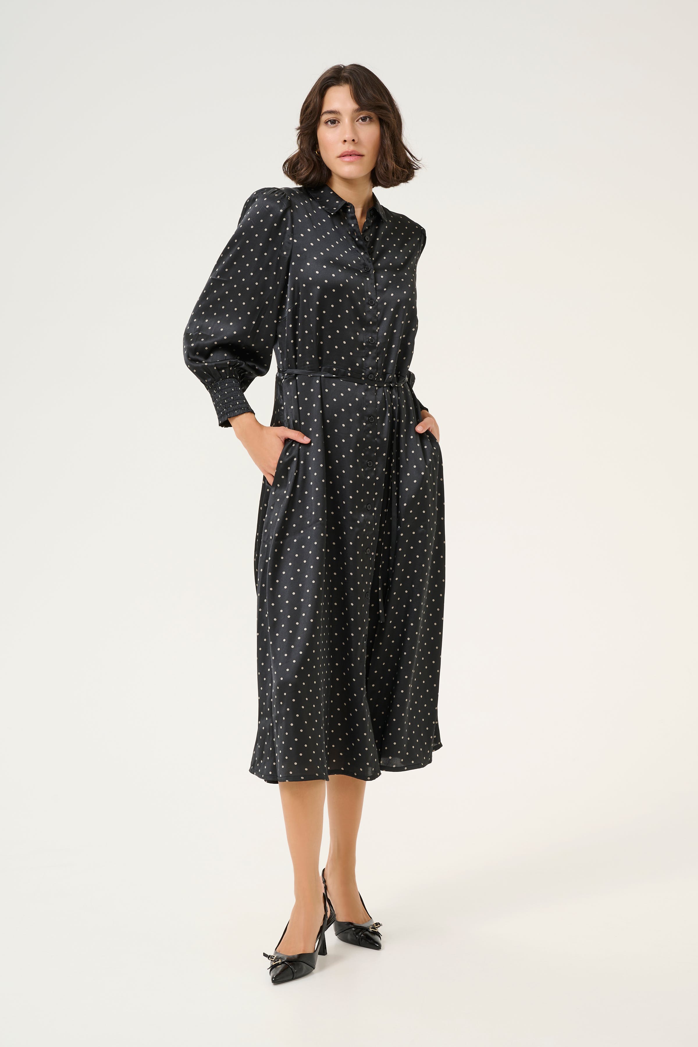 KAamina Klänning LOOKBOOK FRONT 10510020-107532