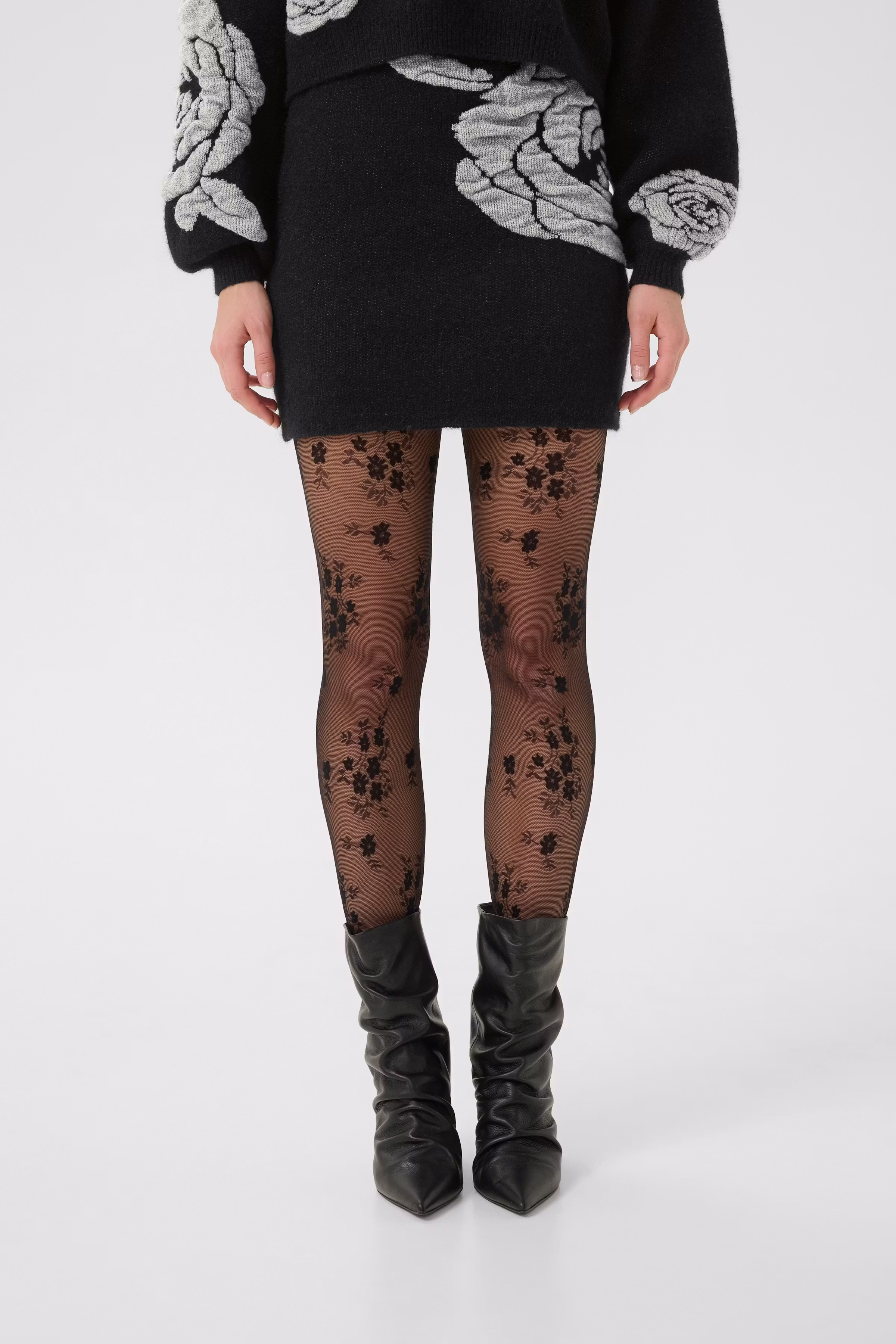 GZrosaly Rock LOOKBOOK FRONT 10910595-100017