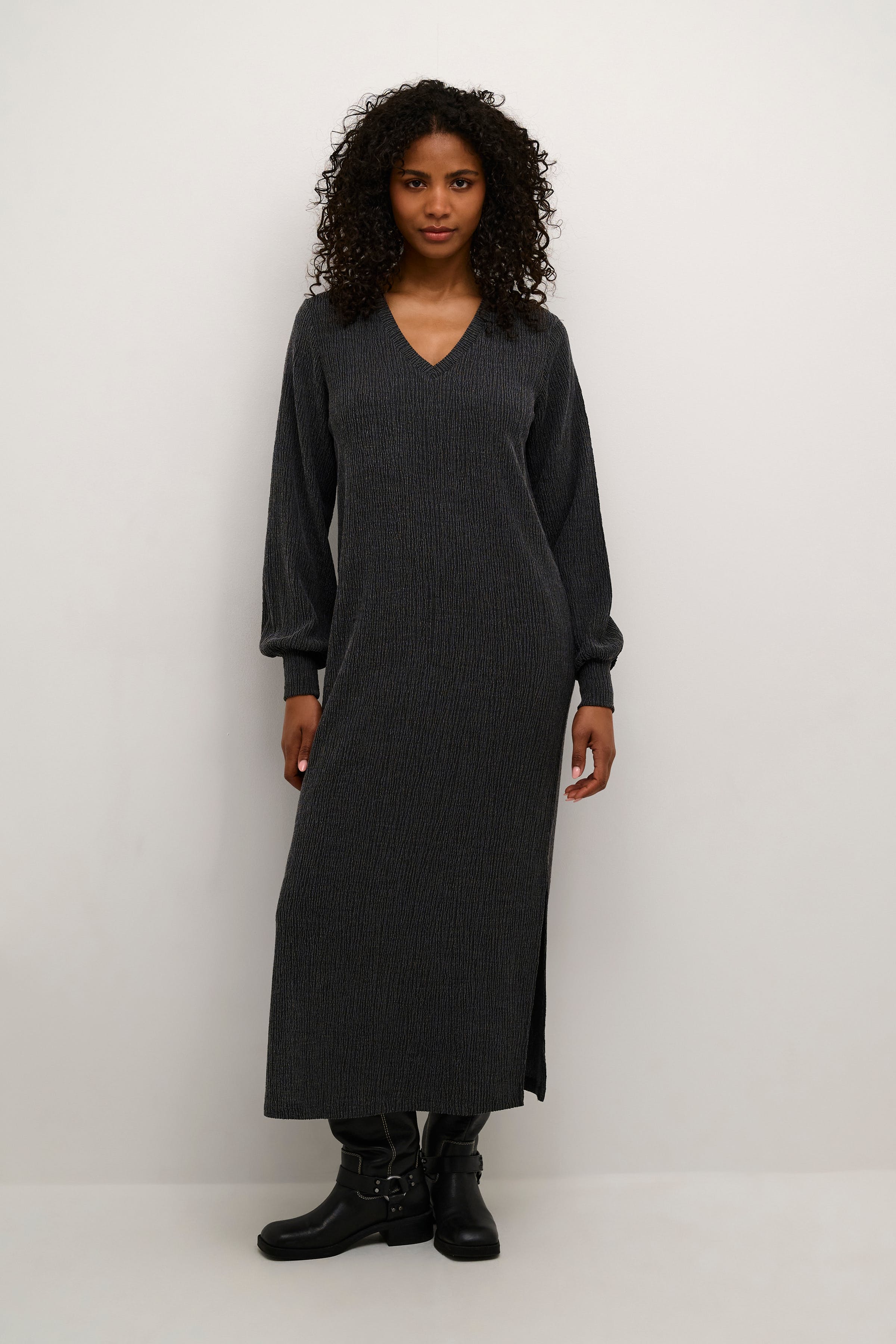 KAolga Dress LOOKBOOK FRONT 10509399-100125