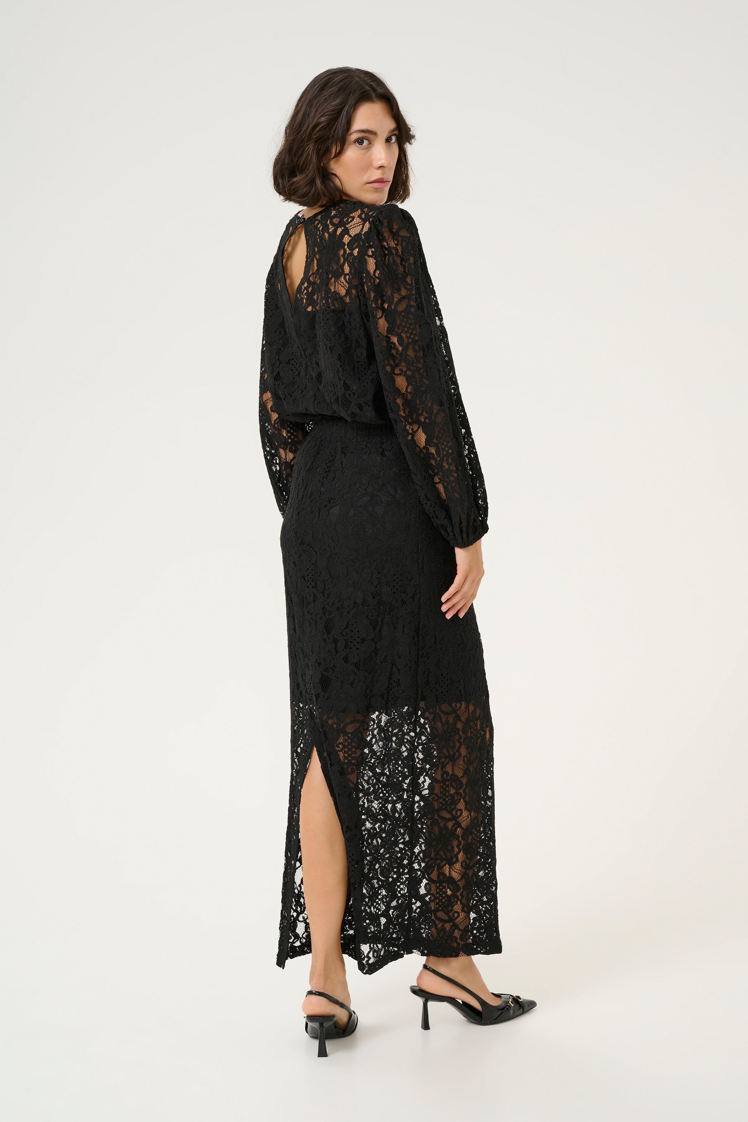 KAlanice Spitzenbluse LOOKBOOK BACK 10552373-100121