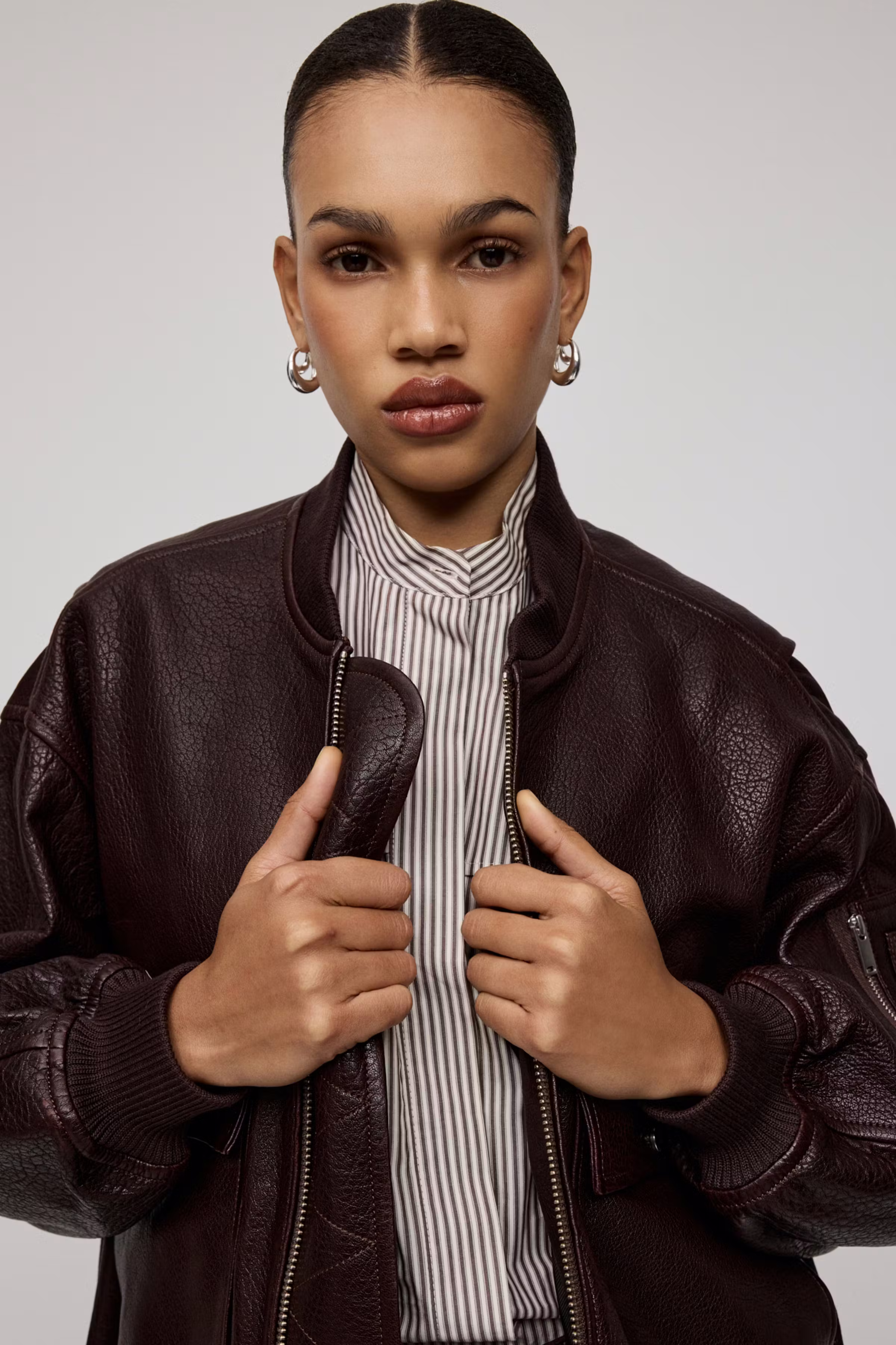 LARA Ytterplagg LOOKBOOK FRONT 30600687-RE401