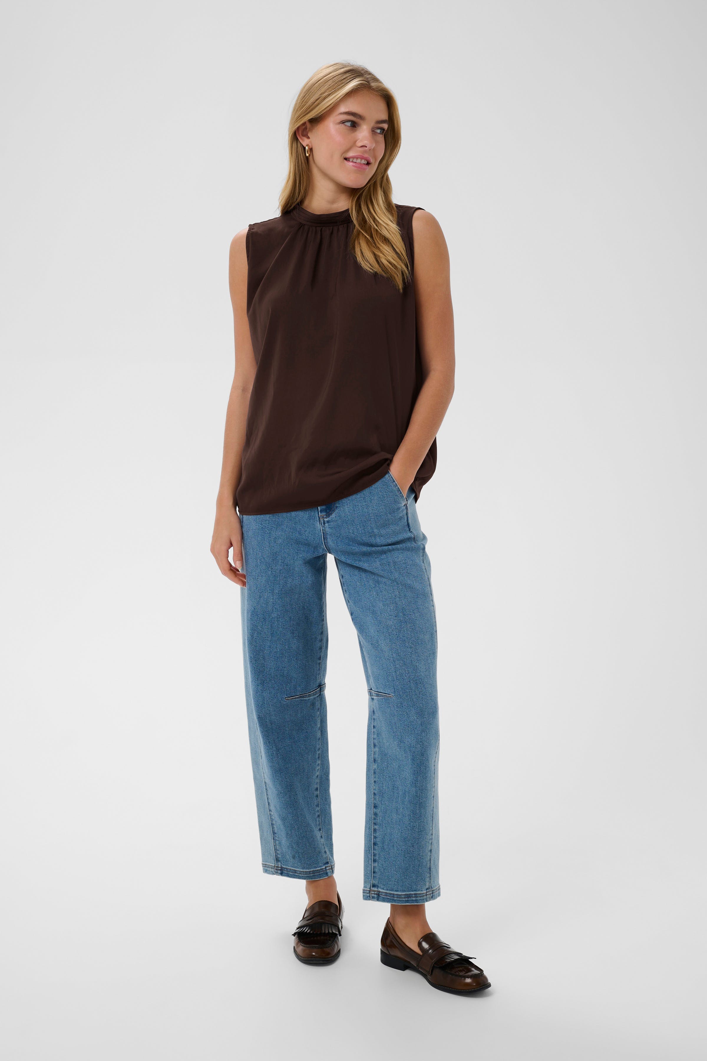 AileenSZ Blouse LOOKBOOK FRONT 30500036-191106