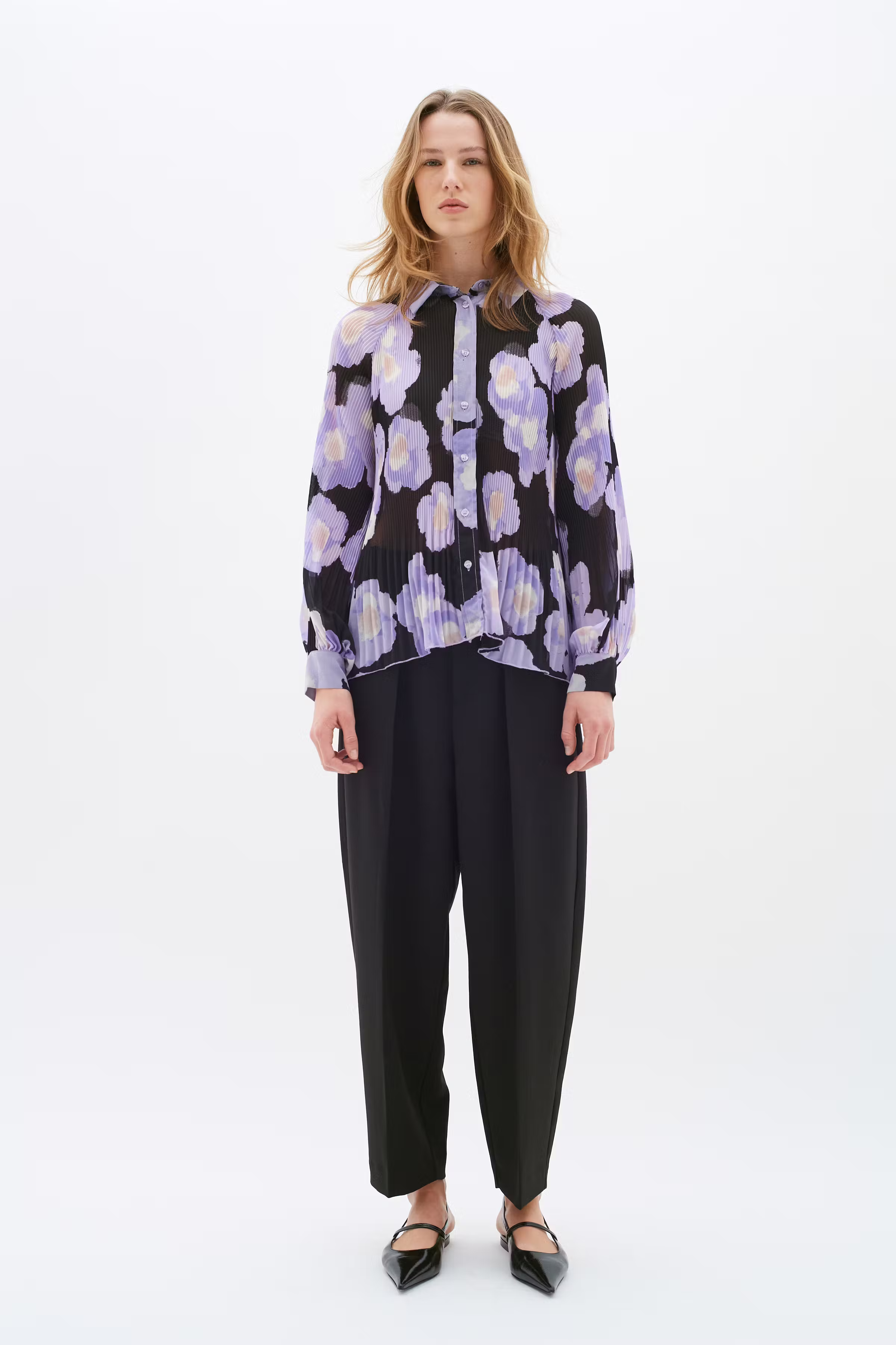 HendraIW Bluse LOOKBOOK FRONT 30109399-302764