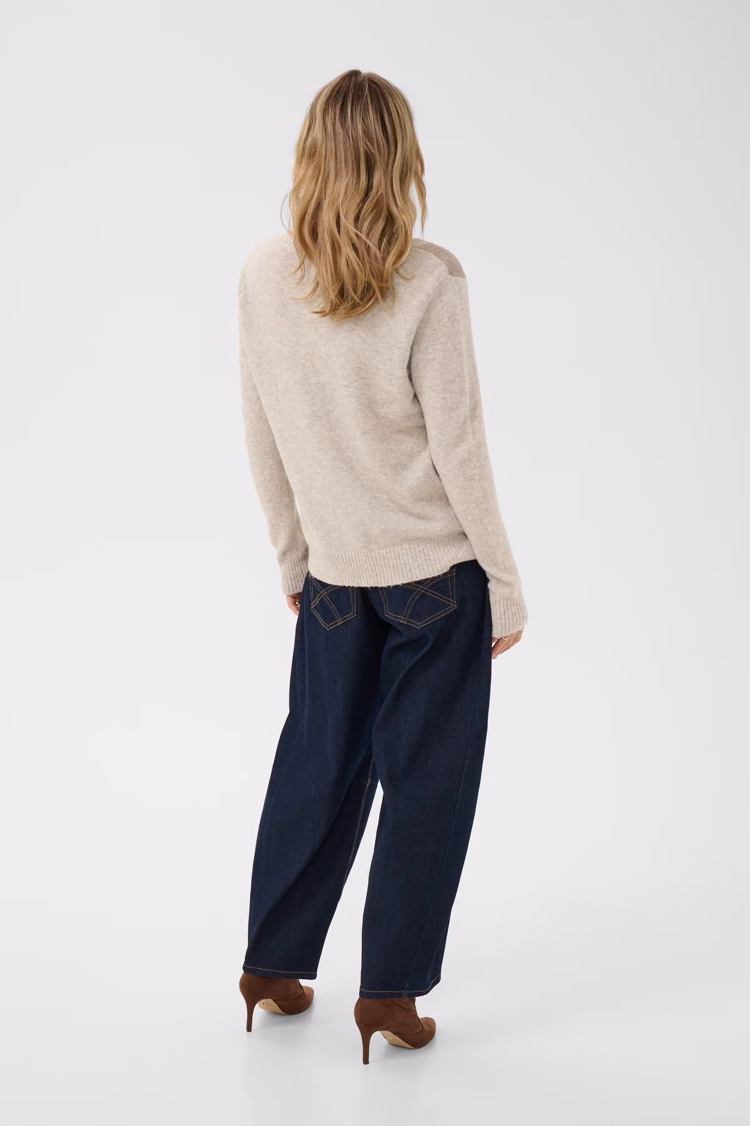CRHope Pullover LOOKBOOK BACK 10615298-1304011