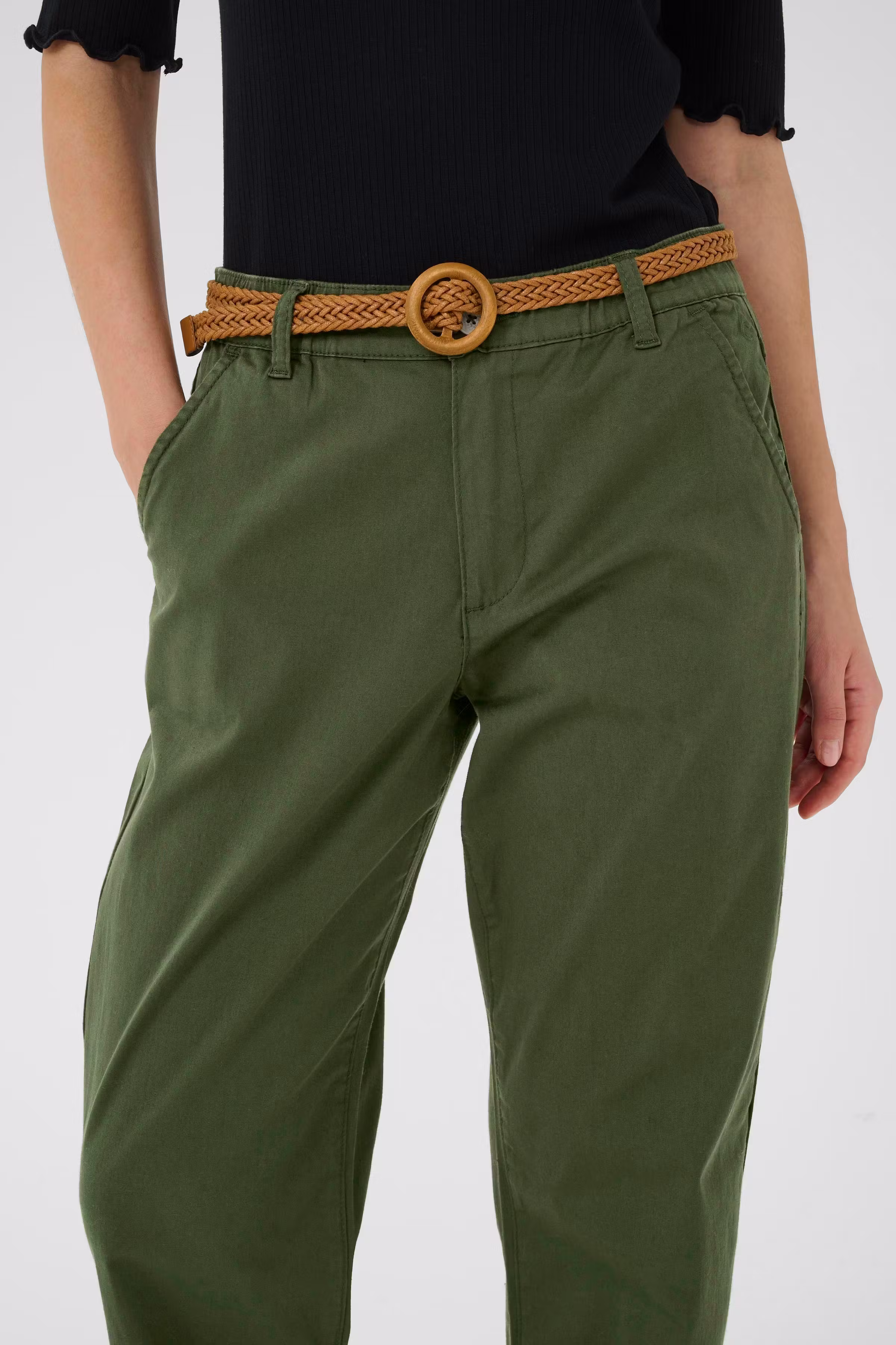 CRLorraine Hose LOOKBOOK DETAIL 10613668-190419