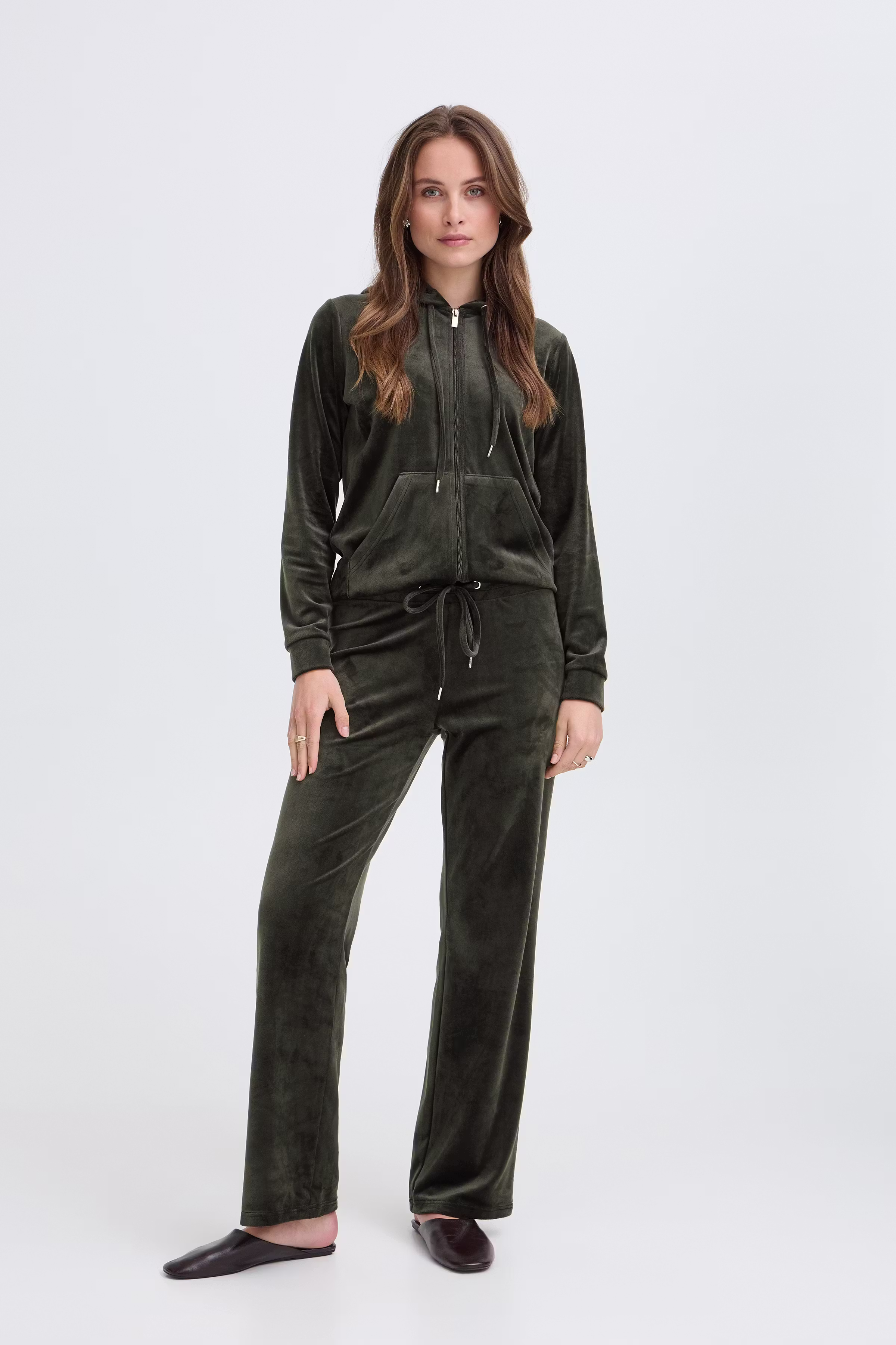 Veloursæt LOOKBOOK FRONT 20810786-190509