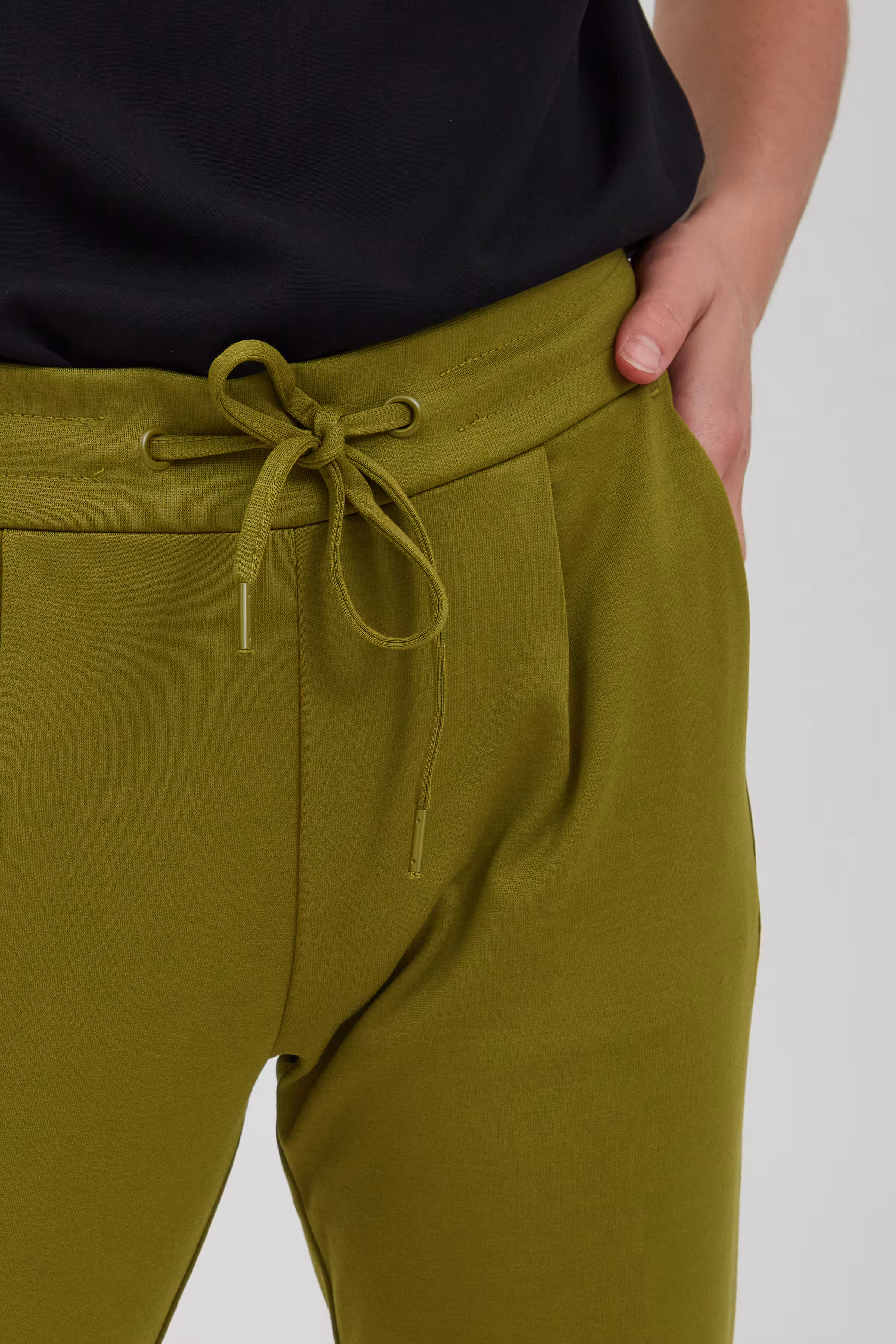 IHKATE Bukser LOOKBOOK DETAIL 20105036-180430