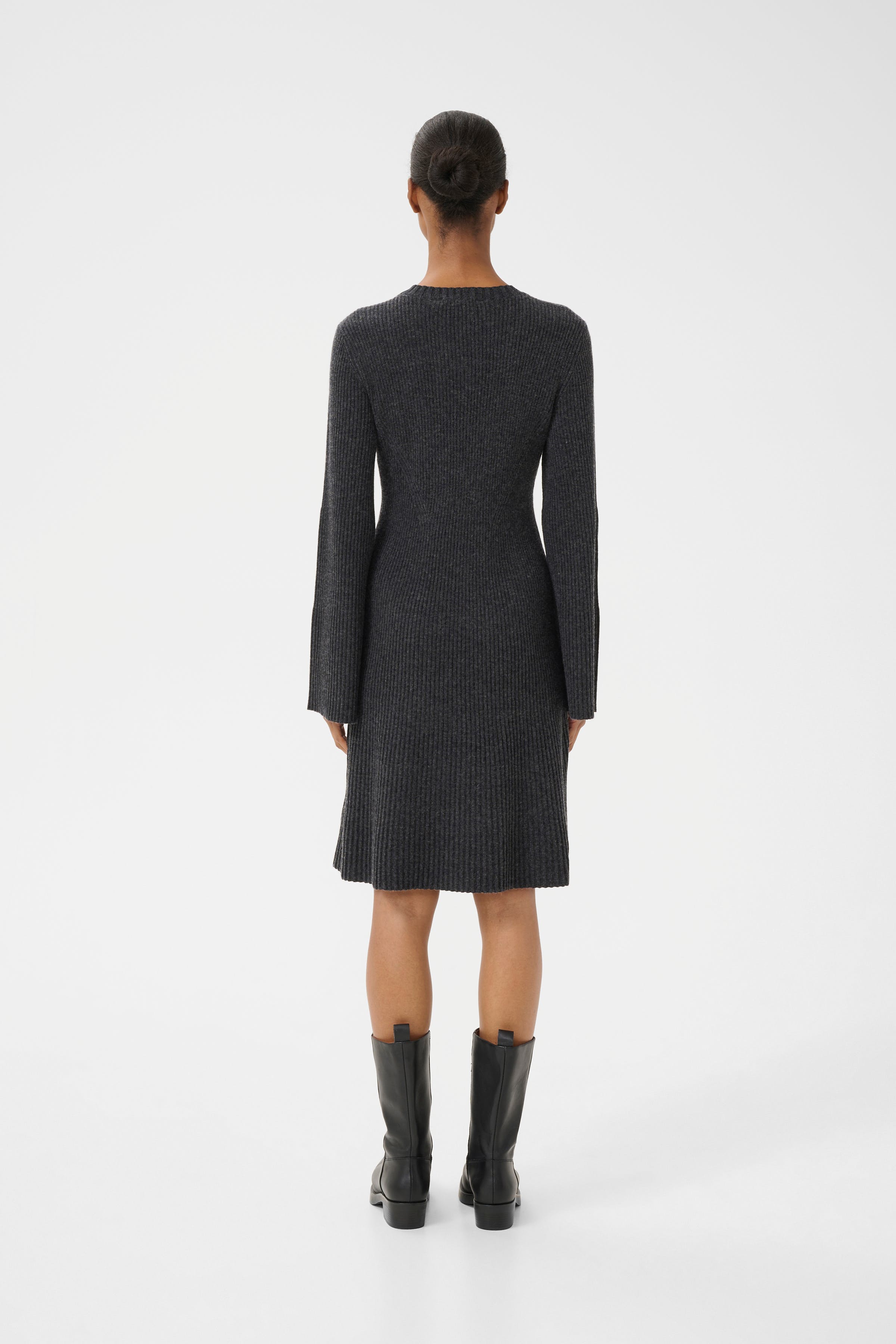 AntaliGZ Dress LOOKBOOK BACK 10909319-106286