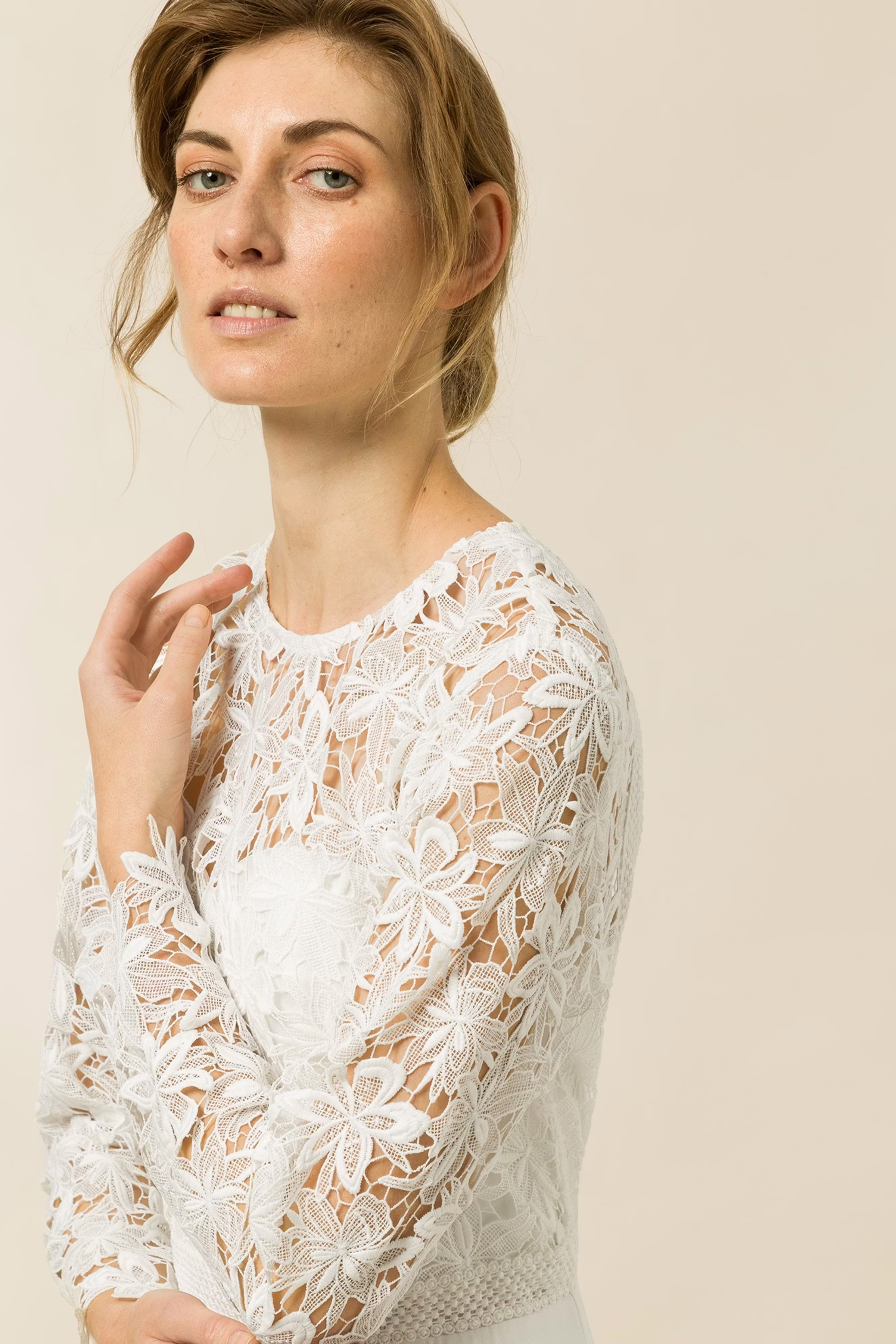 MACY Kleid LOOKBOOK FRONT 30600198-WH010