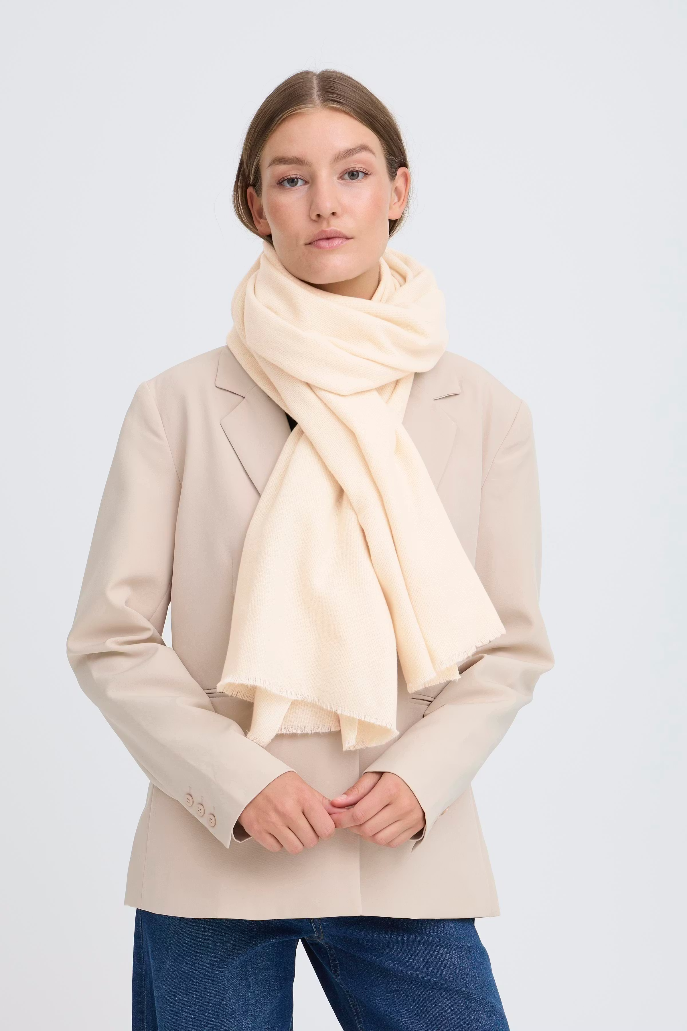 IALANA Tuch LOOKBOOK FRONT 20124953-124301