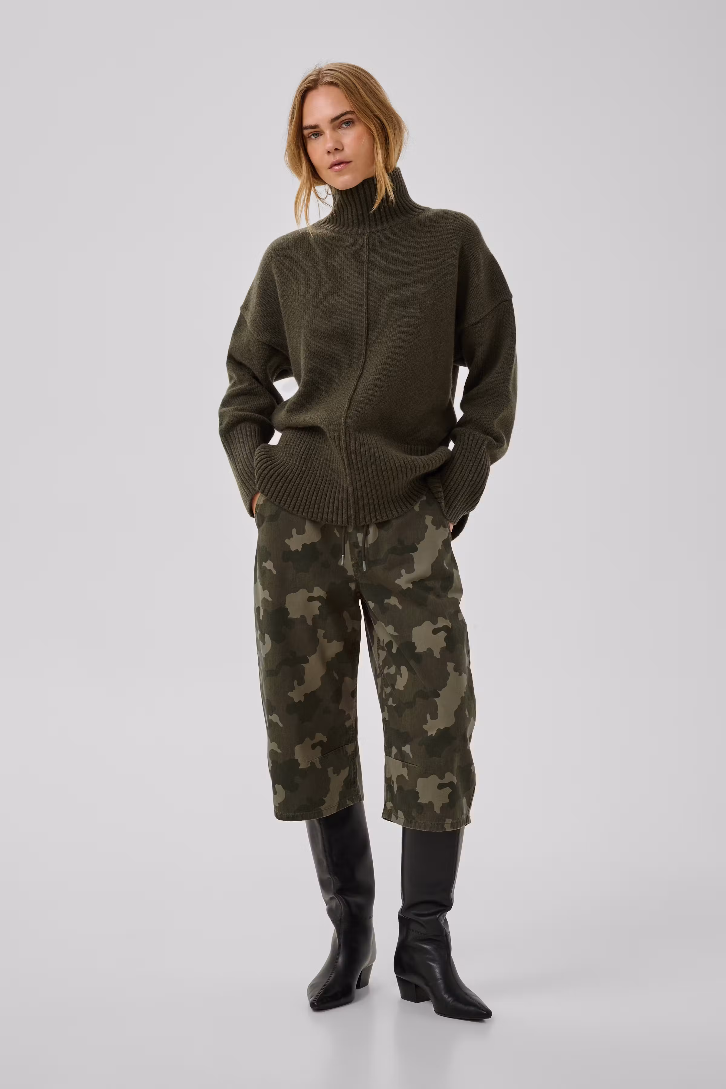 MWFroda Camouflageshorts LOOKBOOK FRONT 10706124-1000992