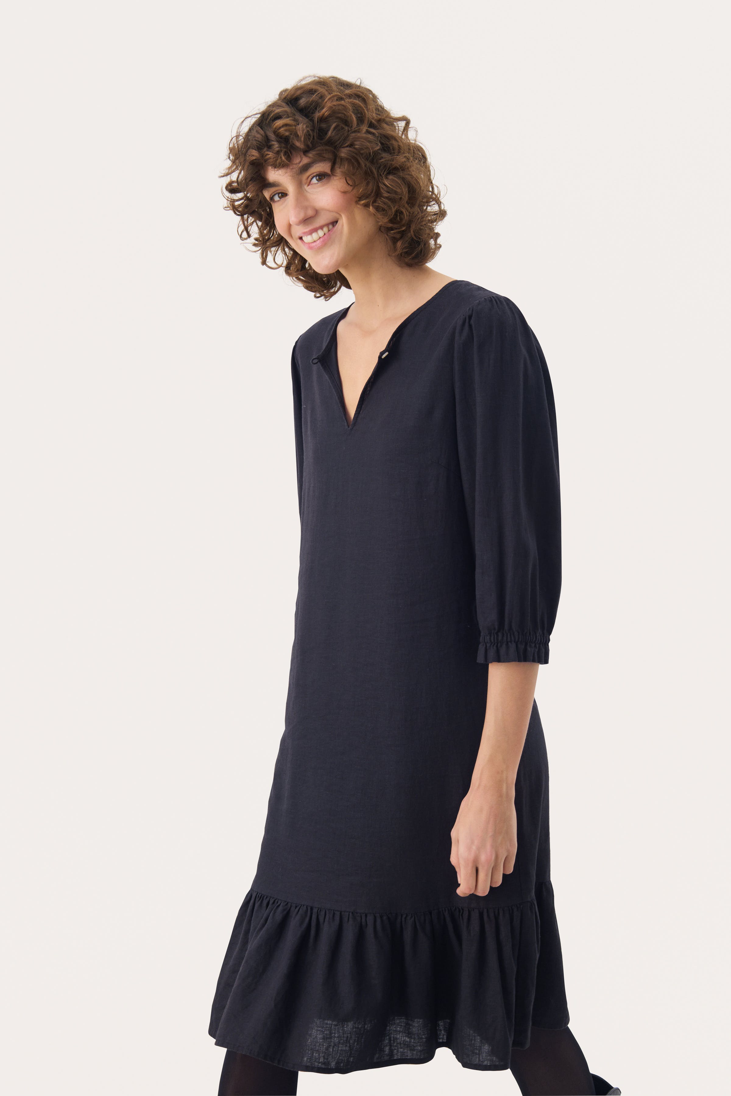 NimiPW Kjole LOOKBOOK FRONT 30309523-194109