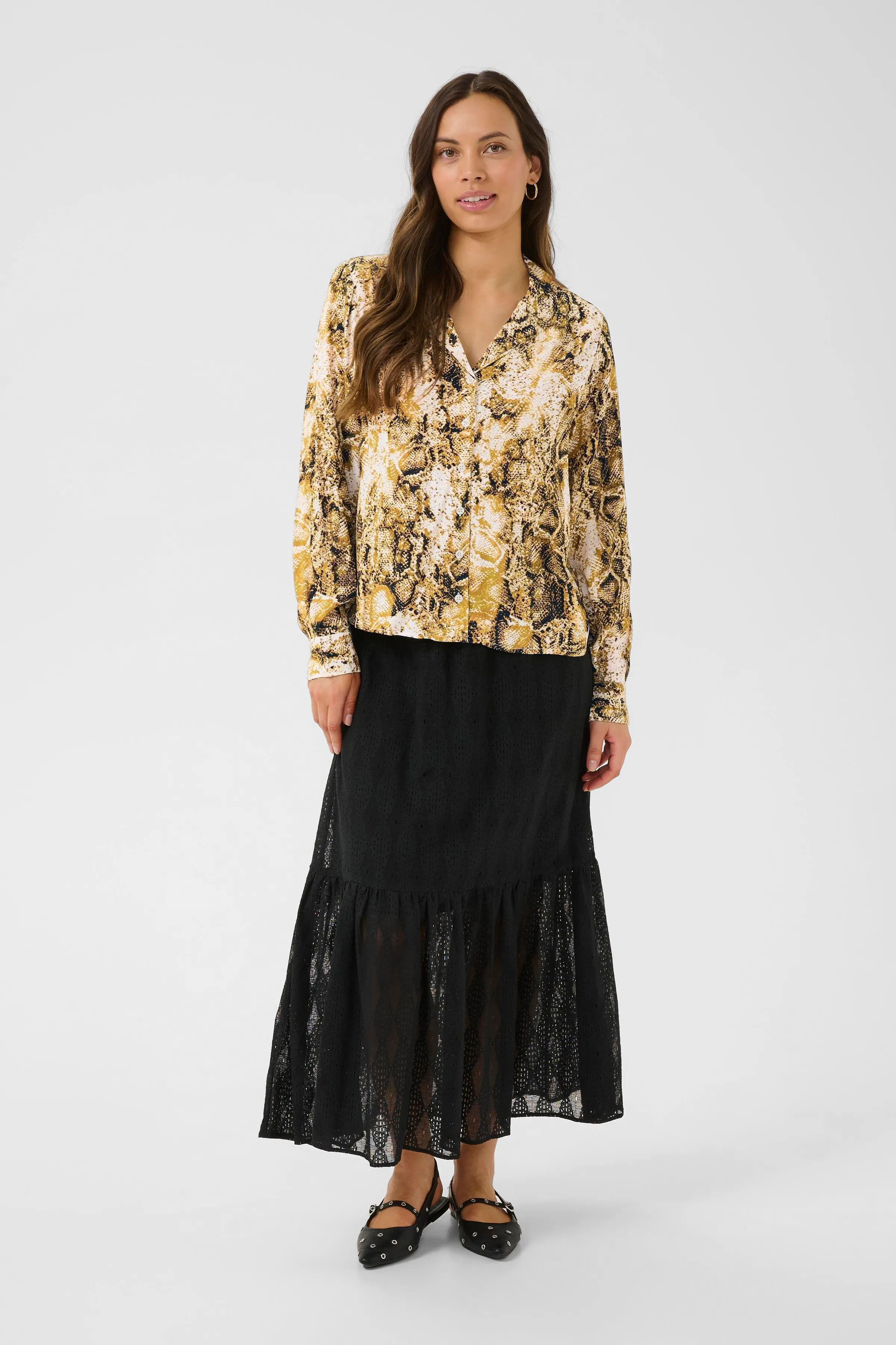 CRAyda Shirt LOOKBOOK FRONT 10613899-107943