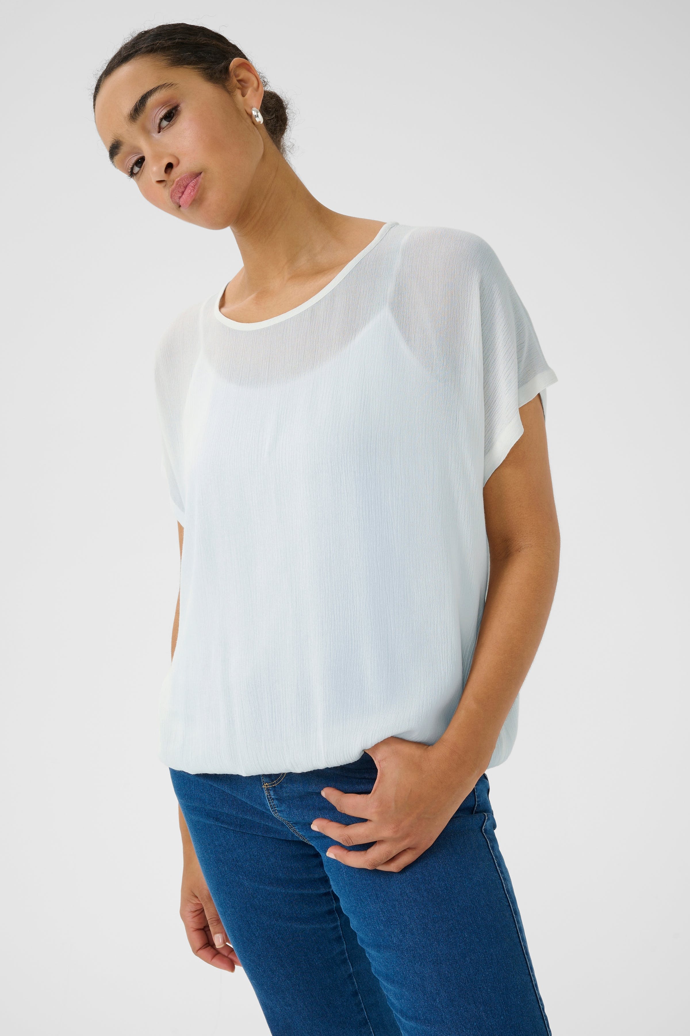 KAamber Bluse LOOKBOOK DETAIL 10500781-110602