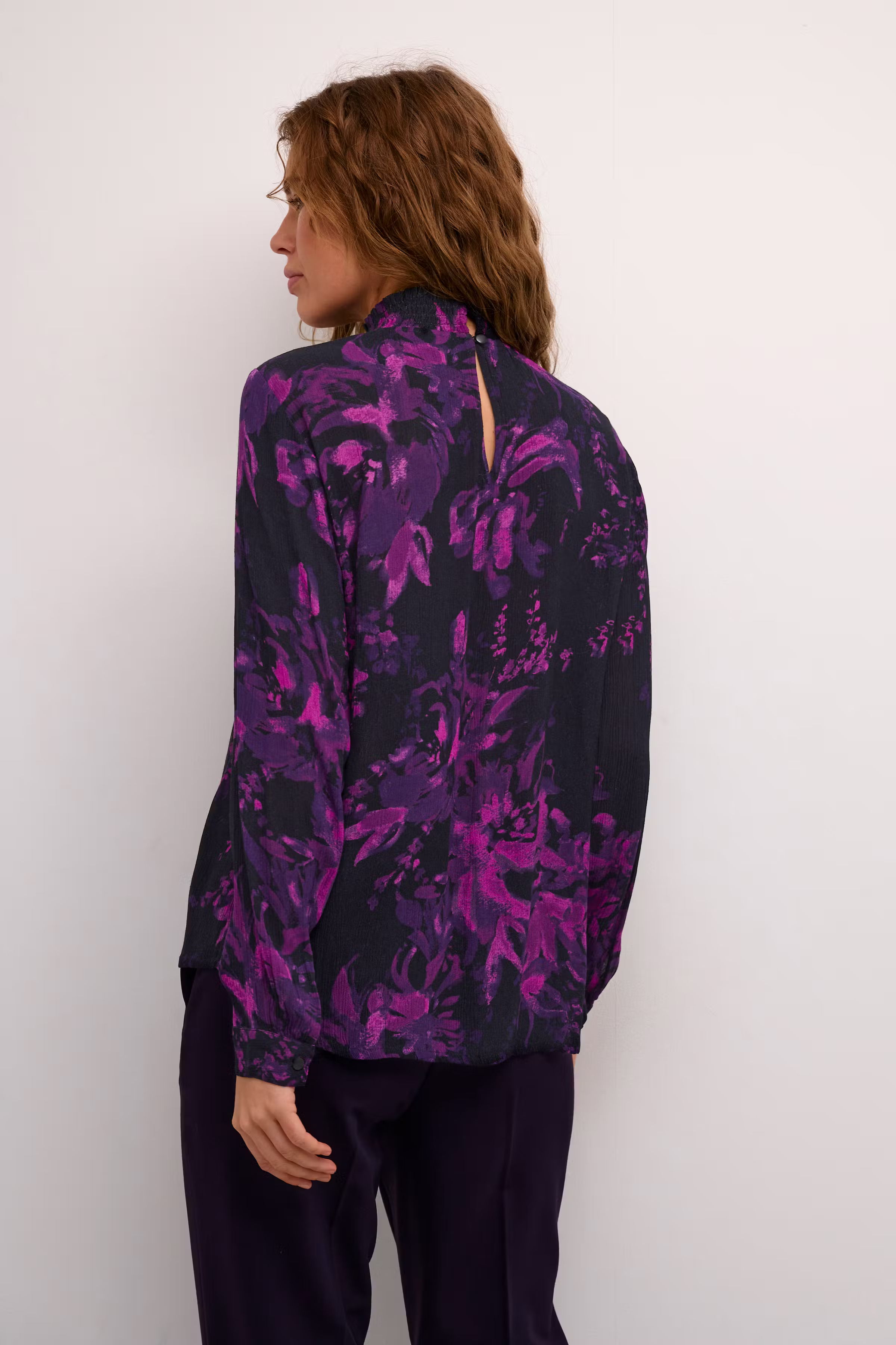 KAamber Bluse LOOKBOOK BACK 10508258-106704