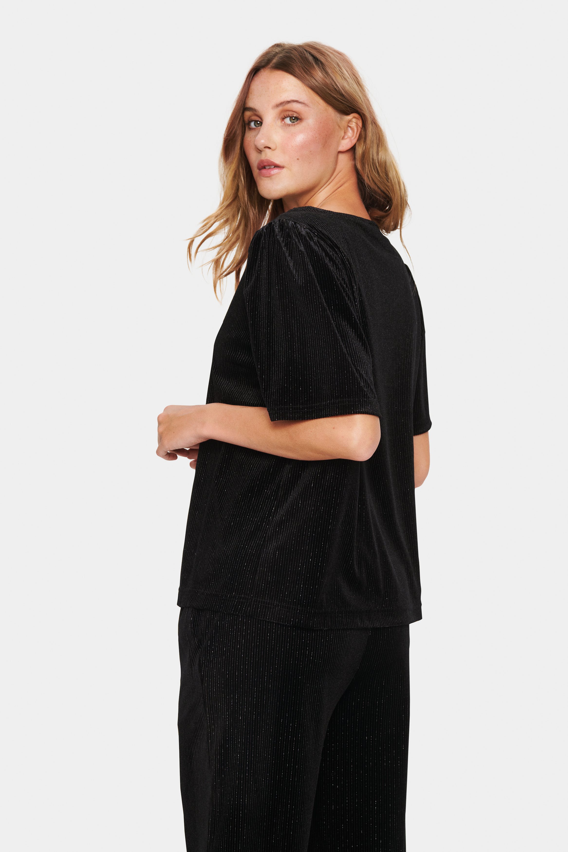 RachelSZ Bluse LOOKBOOK BACK 30512249-193911