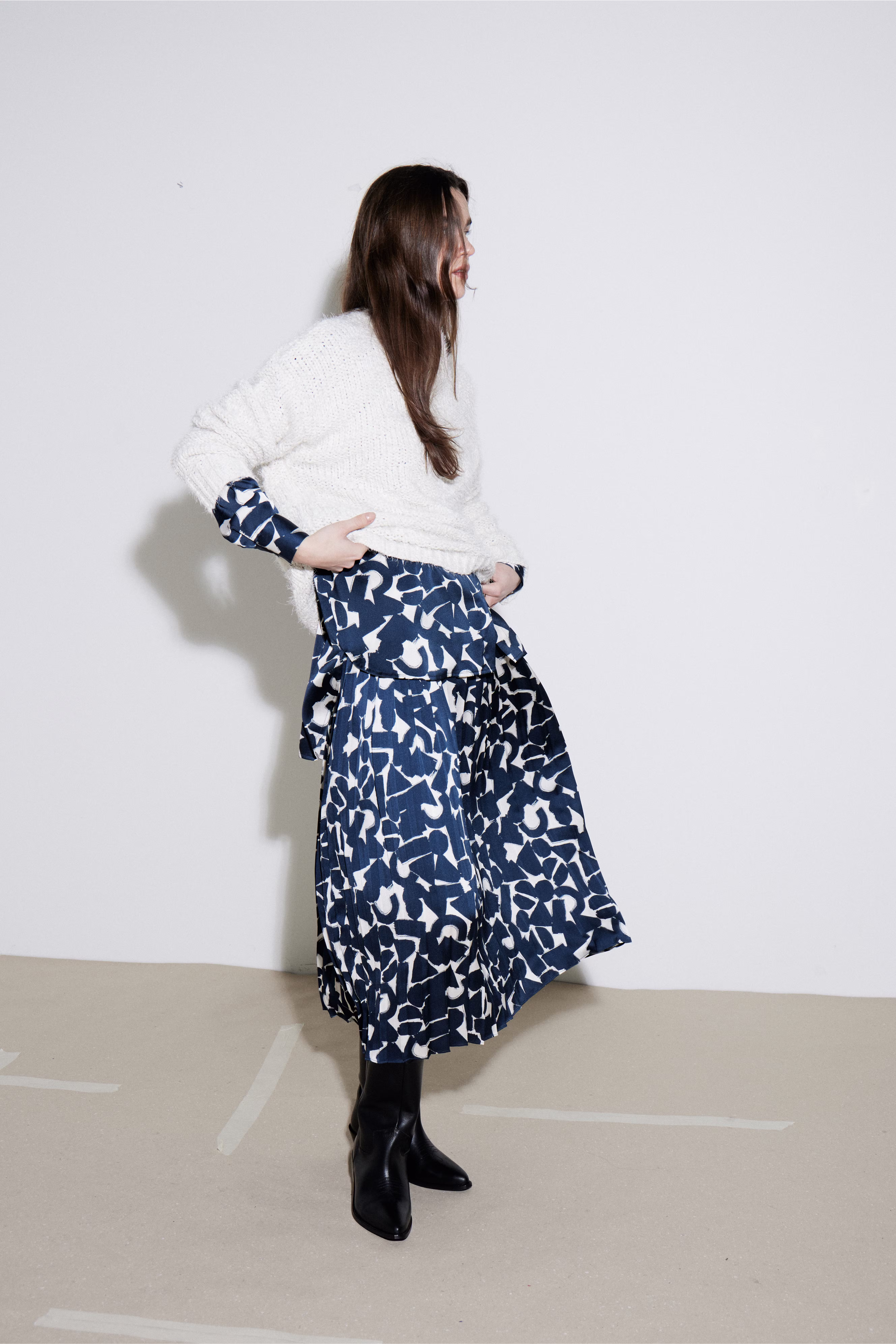 IHGRAPHI Skirt LOCATION NONE 20121930-203730