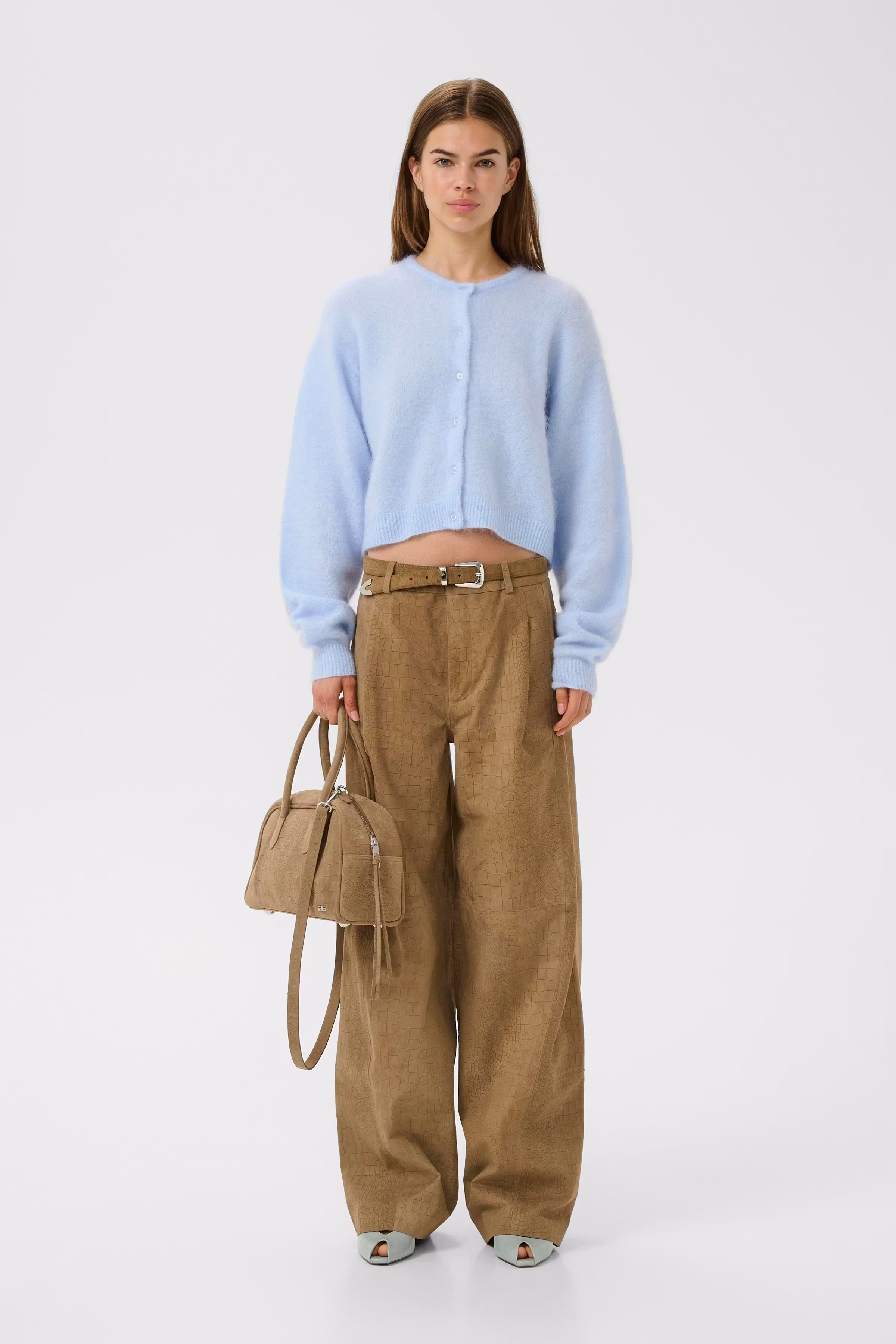 GZdebbie Cardigan LOOKBOOK FRONT 10910855-109239